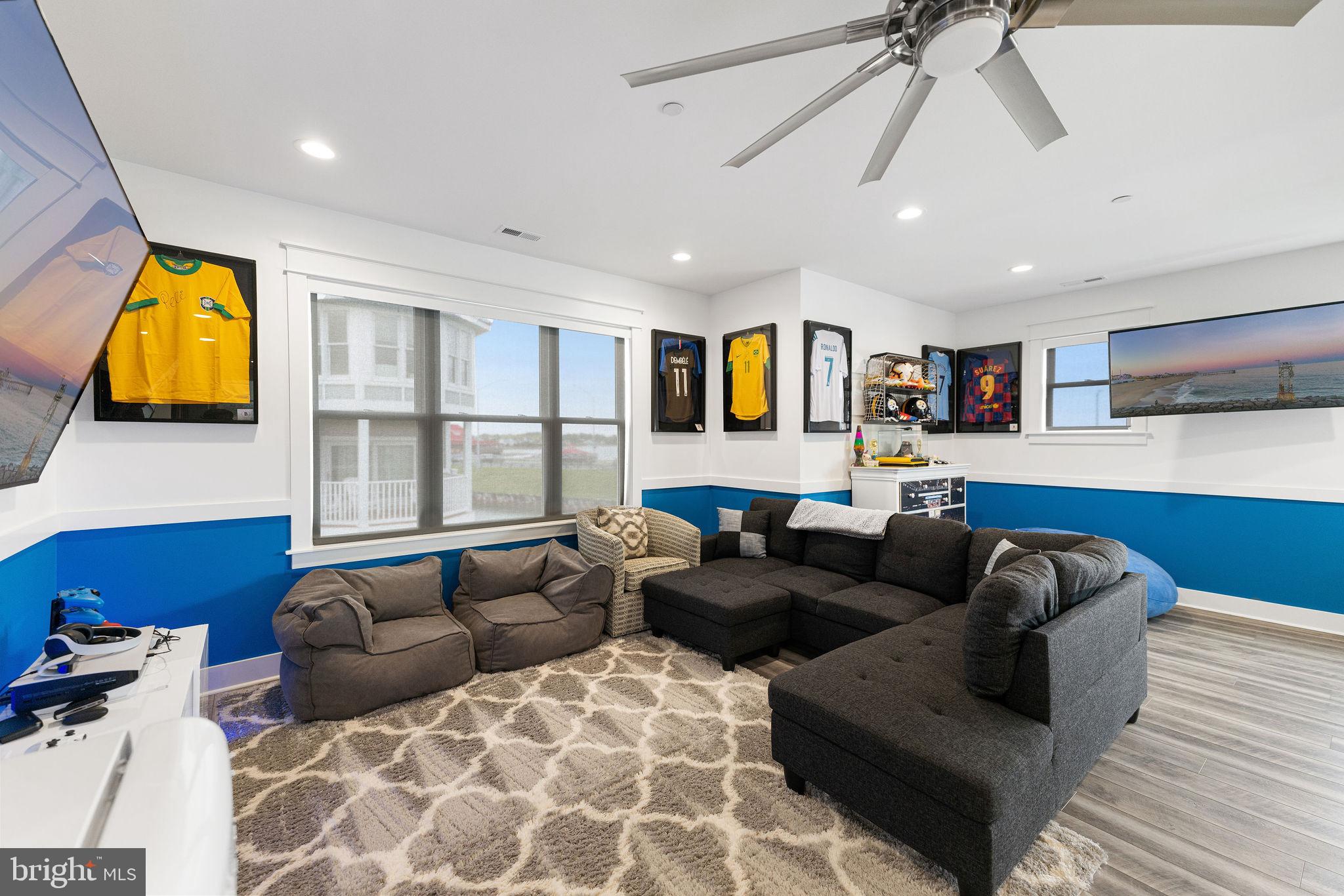 ESTATES AT INLET ISLE - Residential