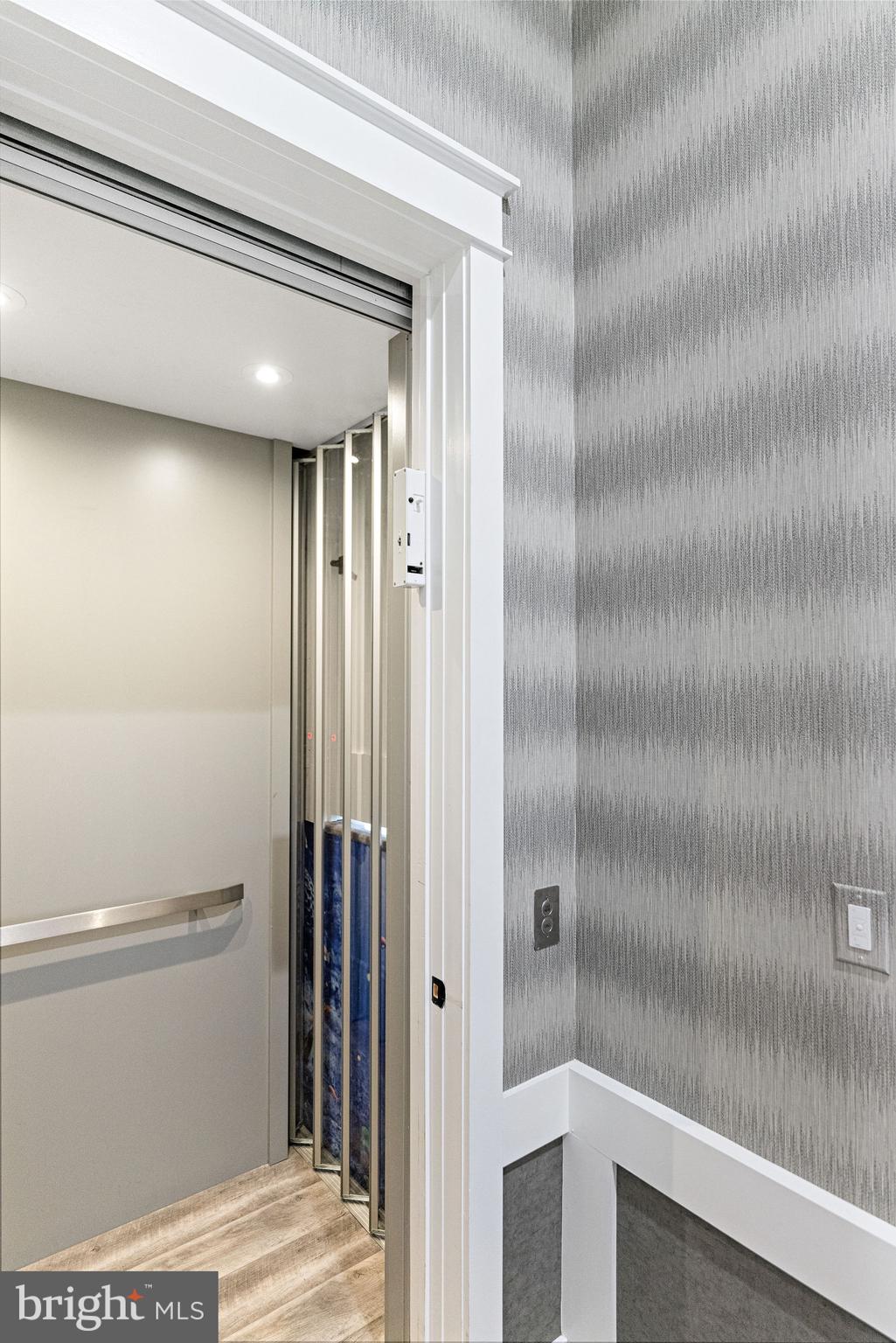 ESTATES AT INLET ISLE - Residential