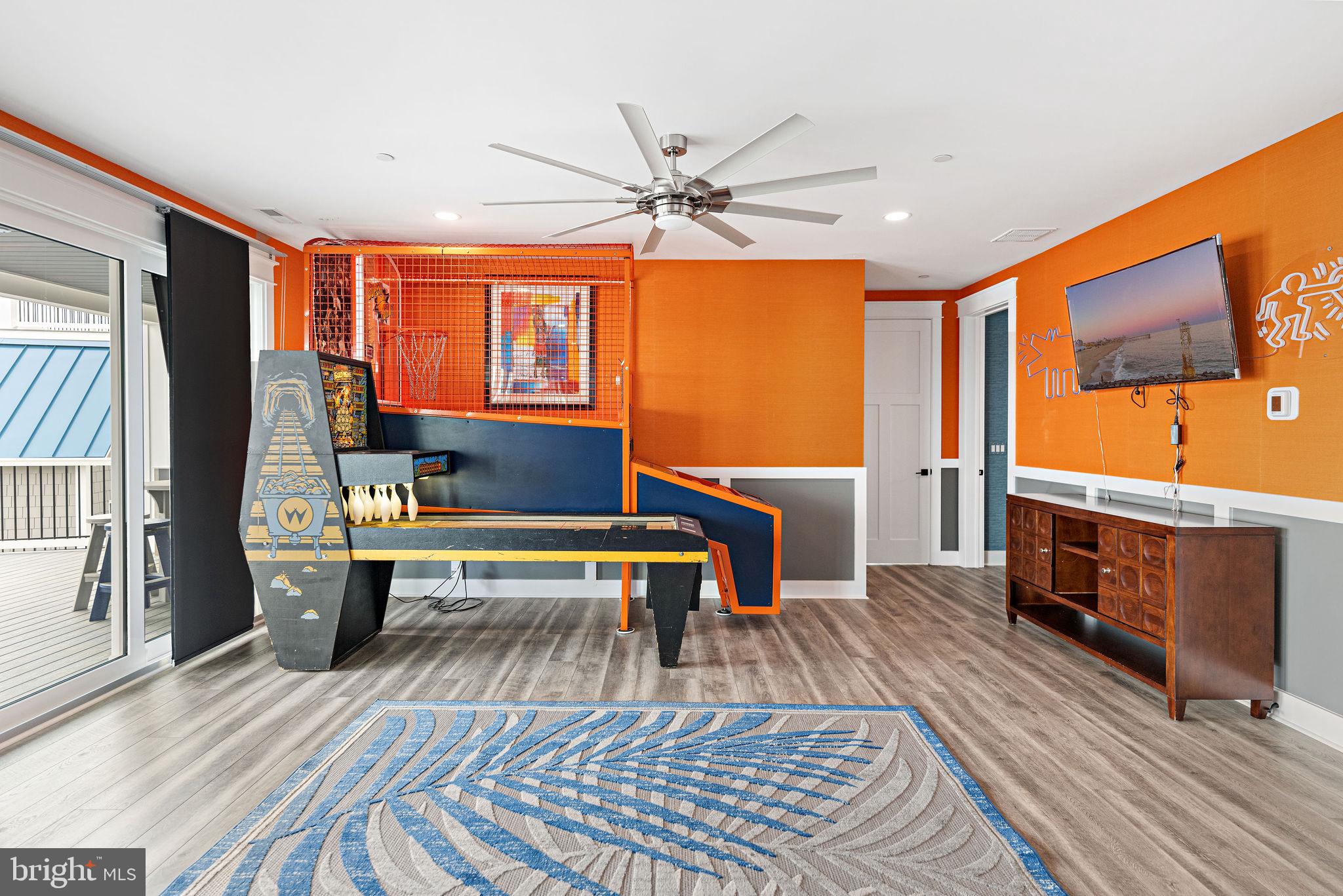 ESTATES AT INLET ISLE - Residential