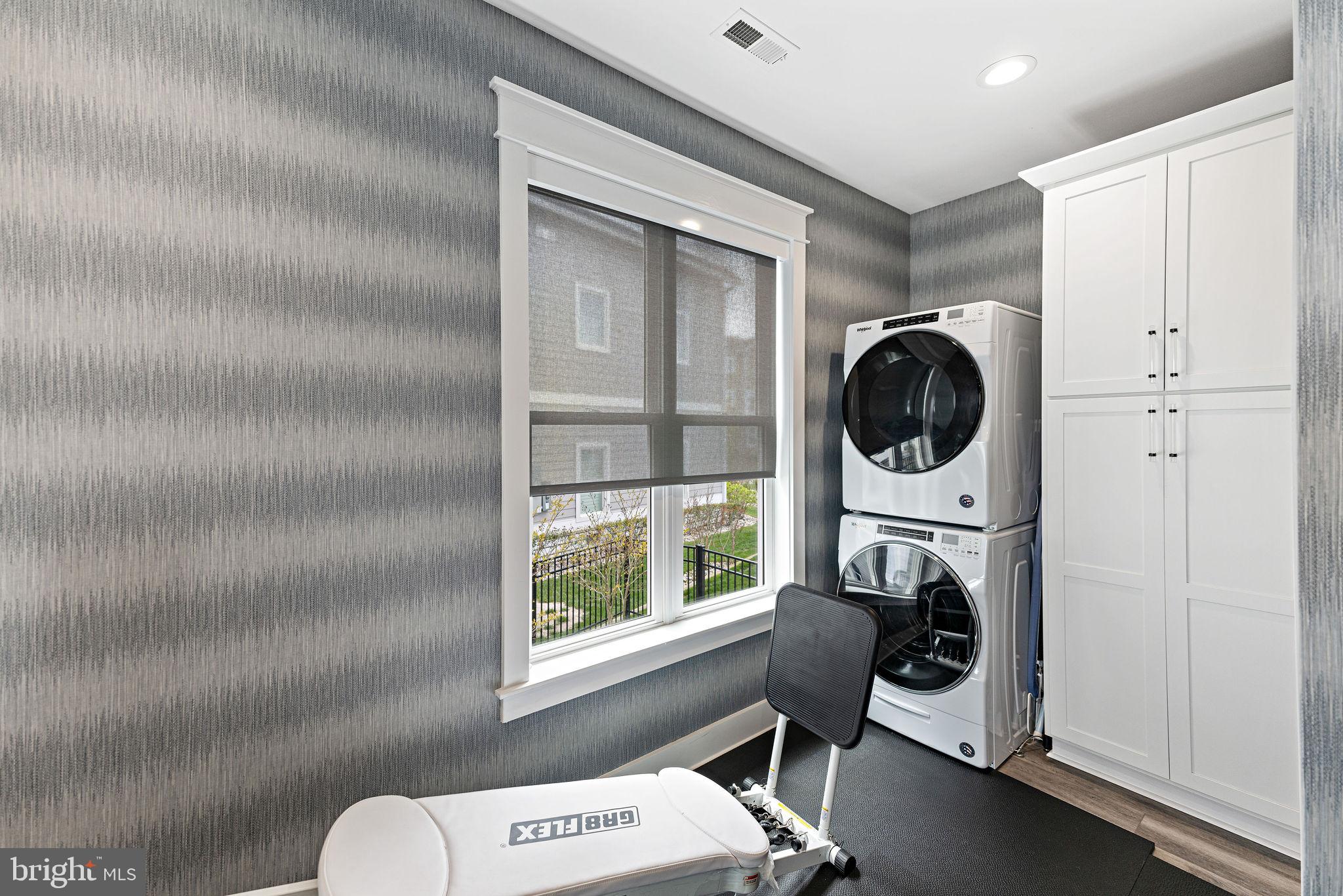 ESTATES AT INLET ISLE - Residential