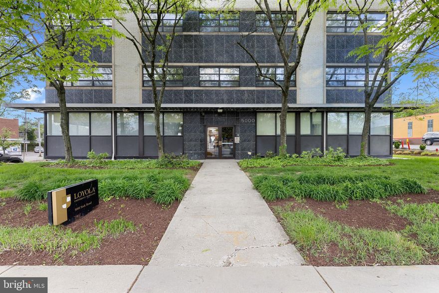 Centrally located 3 story office building - 12,600 square feet total - 4200 per floor. Each floor has 2 bathrooms and a kitchenette, multiple offices & cubicles. Zoning C-2 Community Commercial Zoning District. Currently set up as  professional offices, good condition, elevator, and ample parking lot (17 spaces).