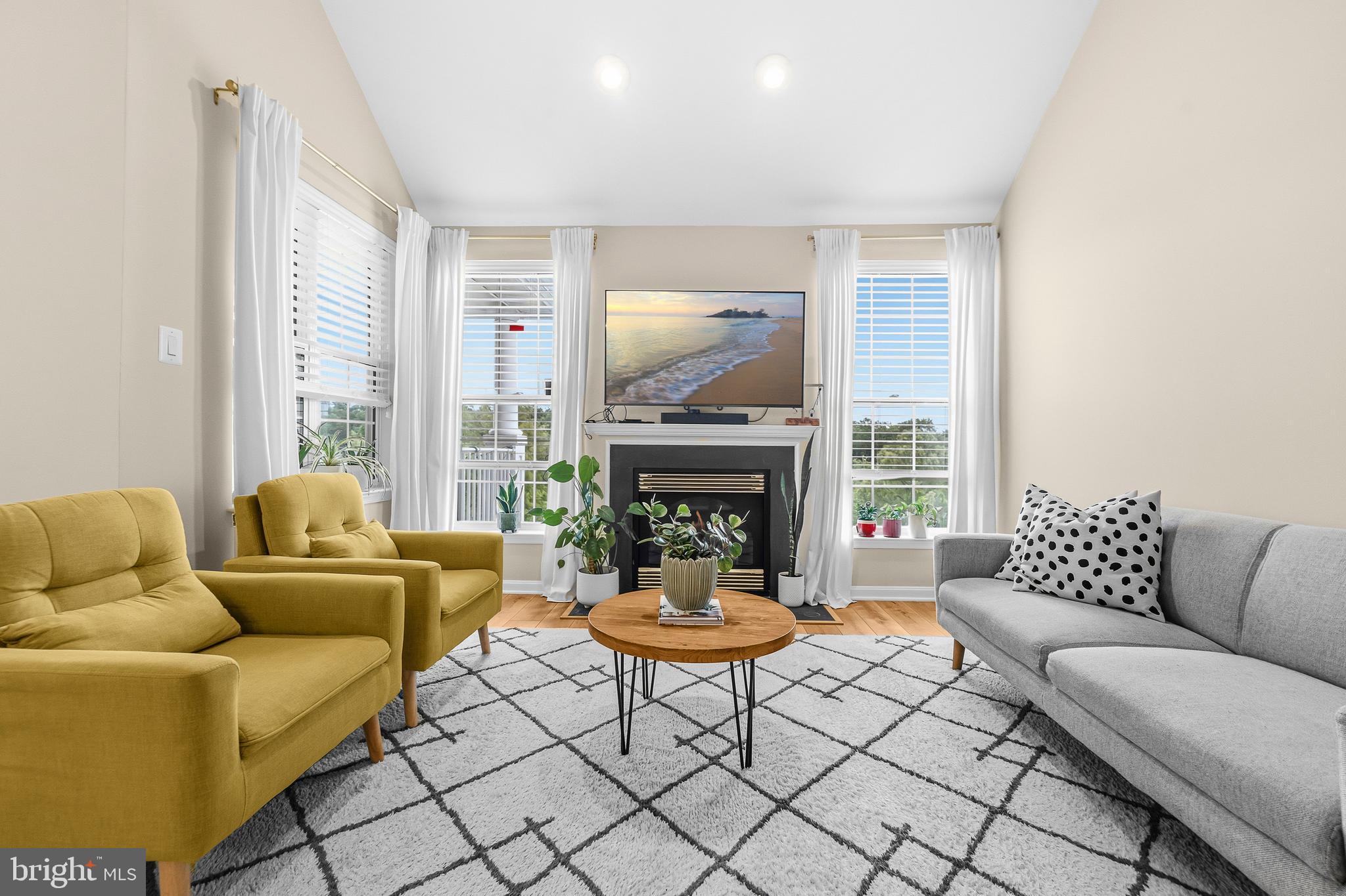 43134 WATERCREST SQUARE 303
