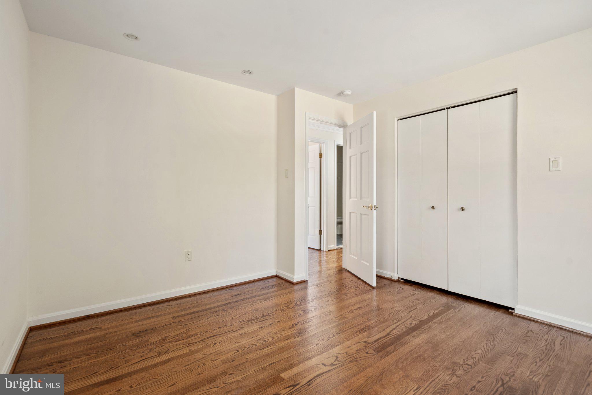 GLYNHILL - Residential