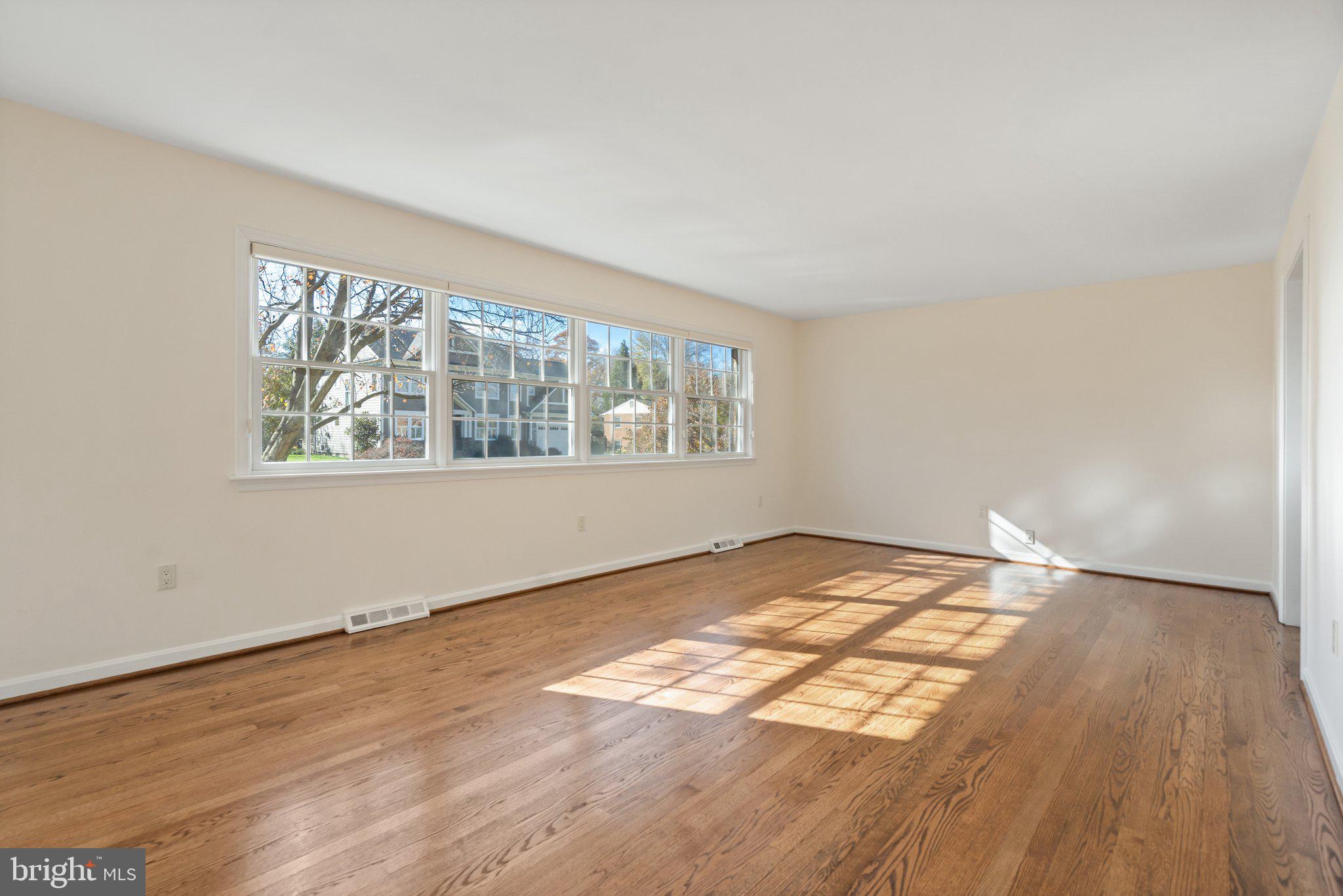 GLYNHILL - Residential