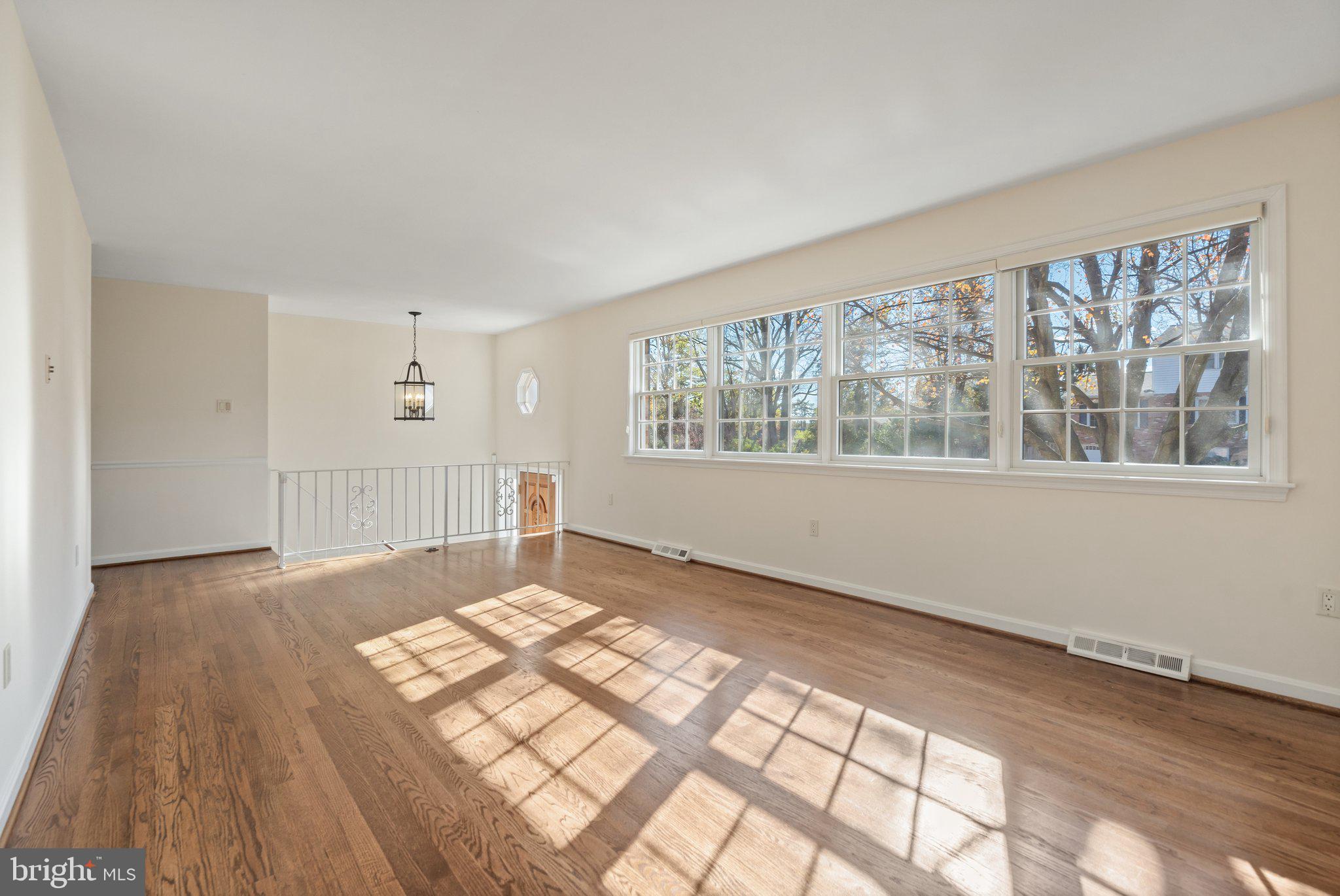 GLYNHILL - Residential