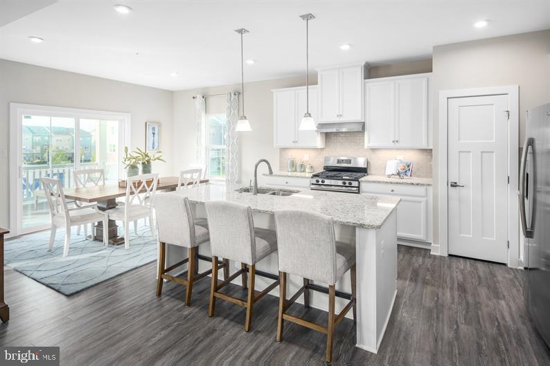 15544 TWIN RIVER CIRCLE H6