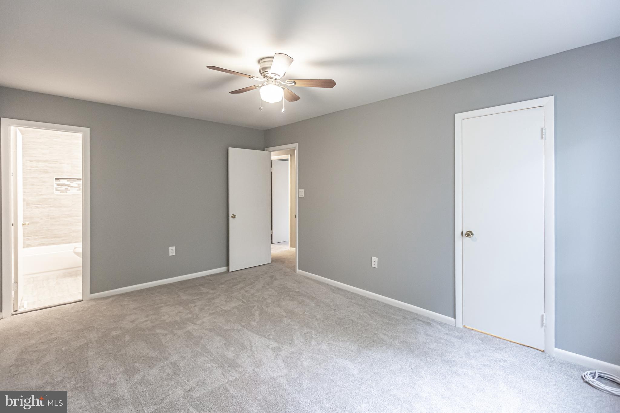 CINNAMON WOODS - Residential