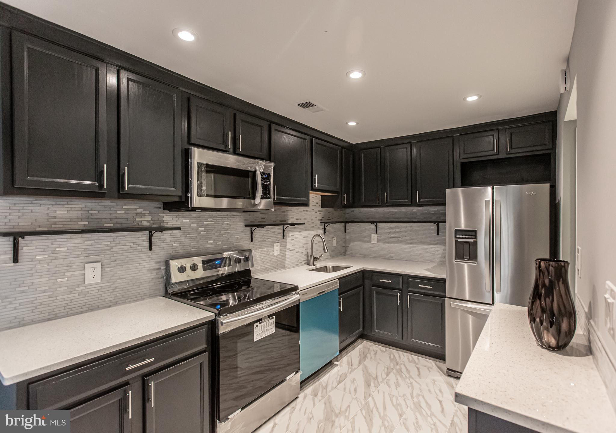 CINNAMON WOODS - Residential