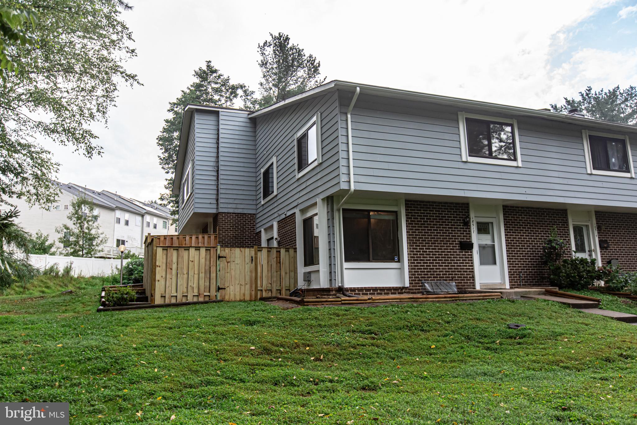 CINNAMON WOODS - Residential