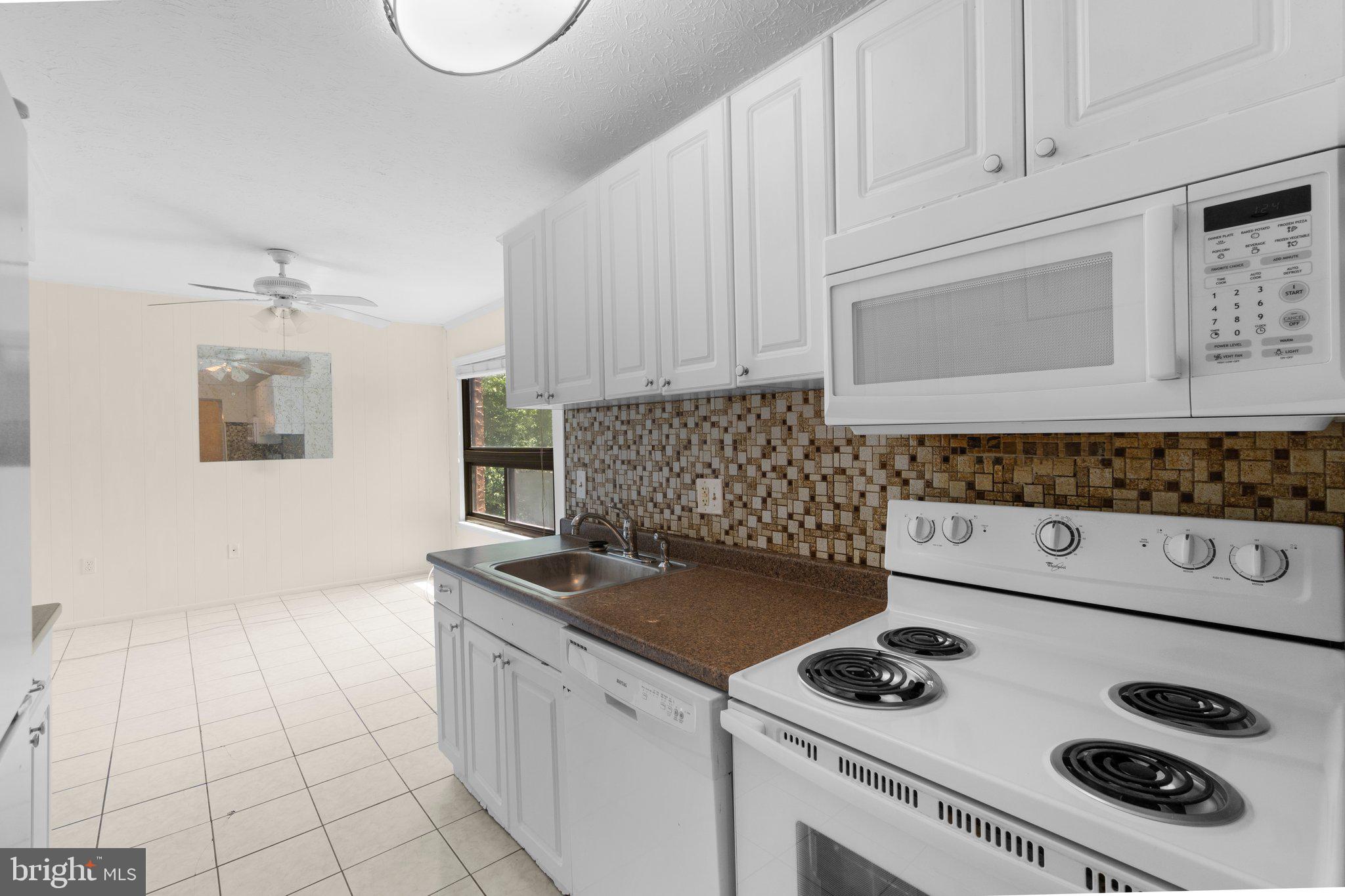 GREENBRIAR CONDO PHASE III - Residential