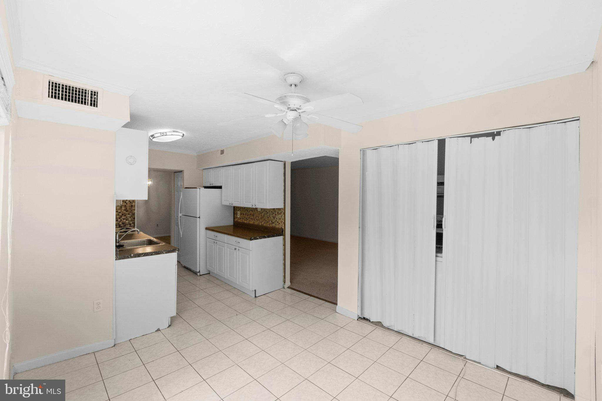 GREENBRIAR CONDO PHASE III - Residential