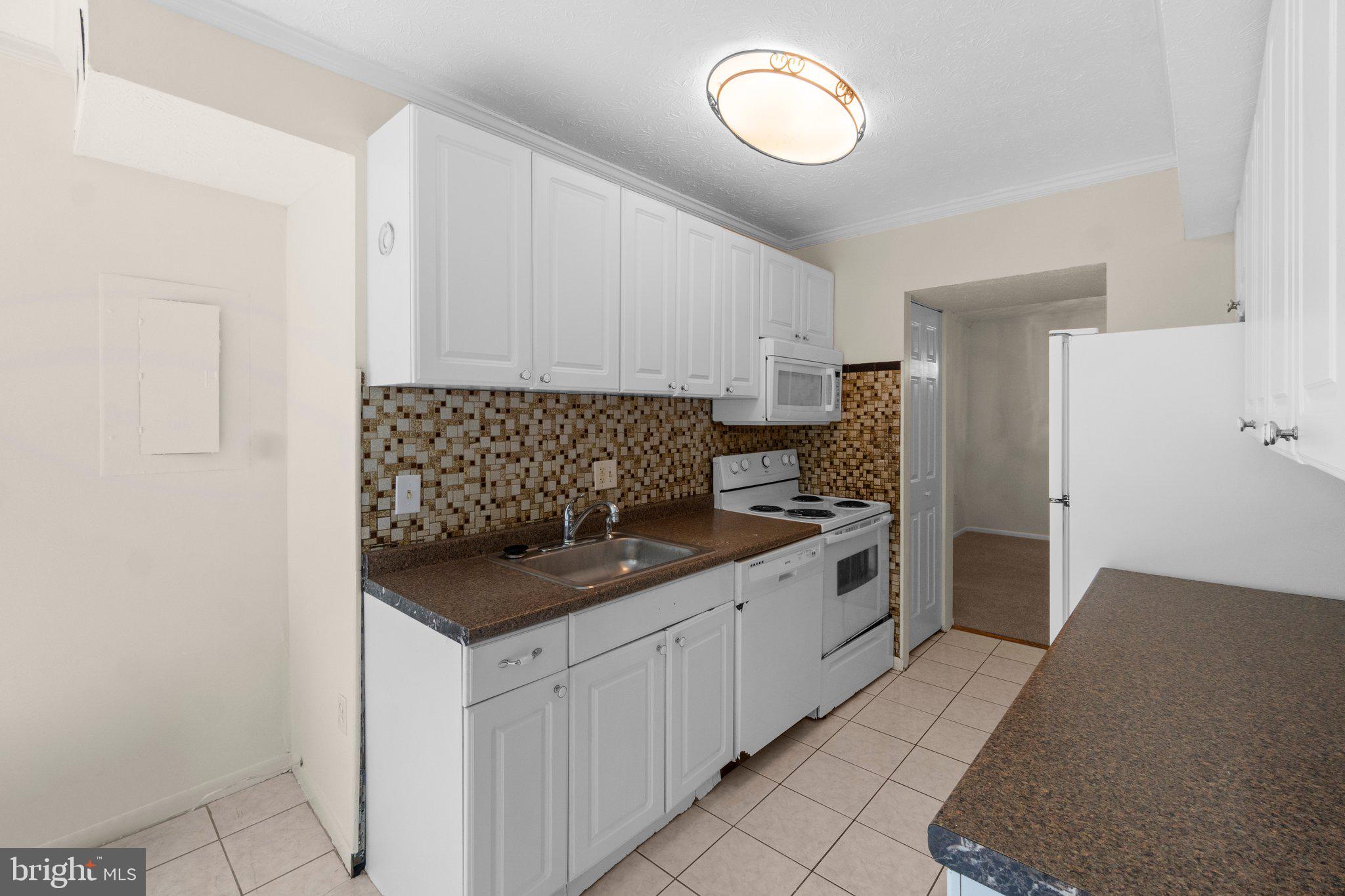 GREENBRIAR CONDO PHASE III - Residential