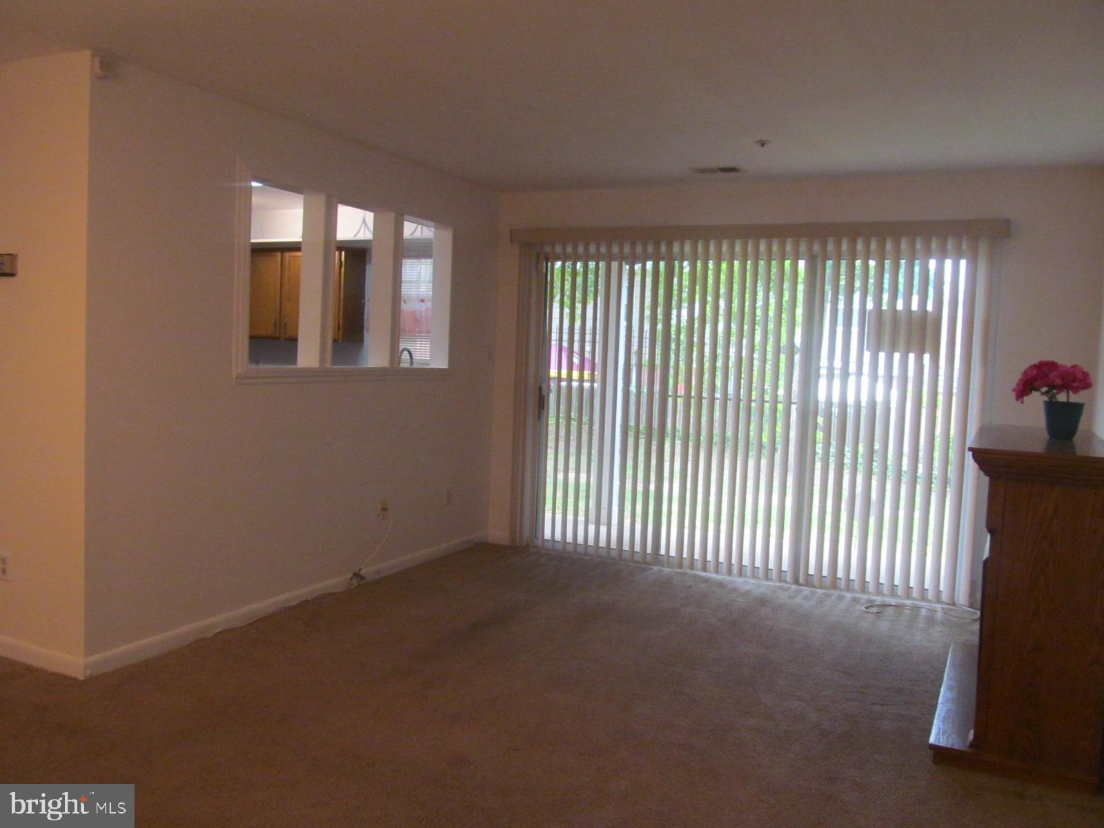 DEVON HILLS - Residential