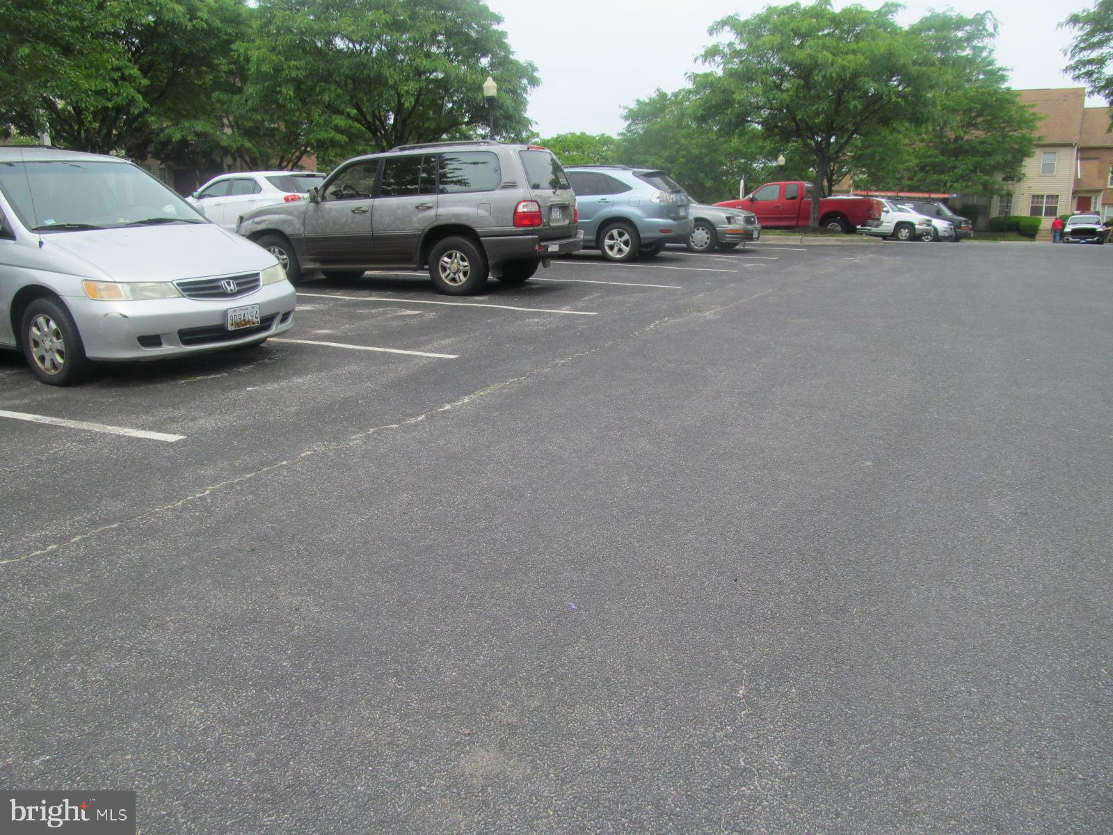 DEVON HILLS - Residential