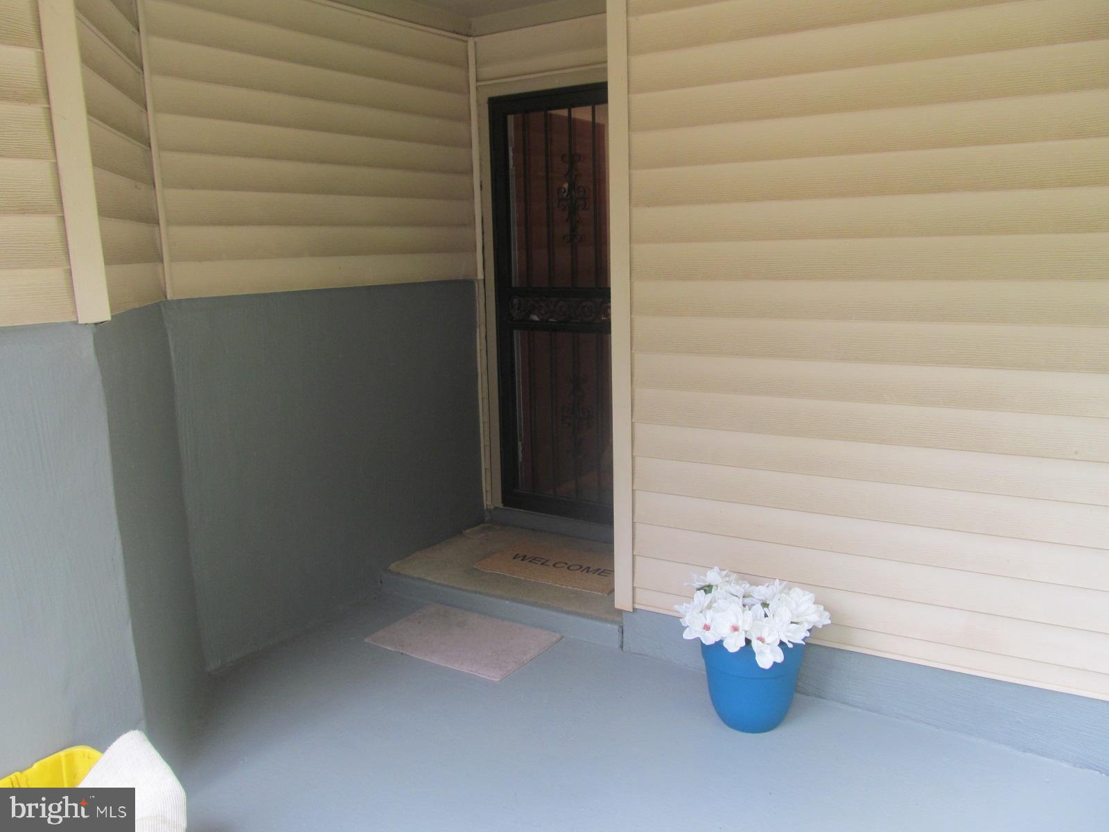 DEVON HILLS - Residential