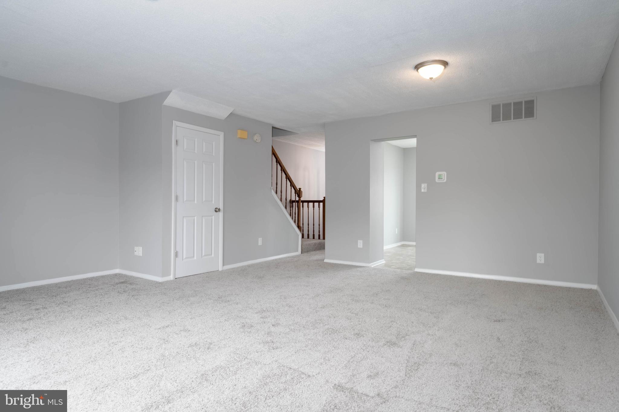 17 POWHURST COURT