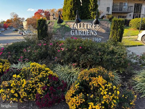 4945 AMERICANA DRIVE 106 ANNANDALE VA 22003