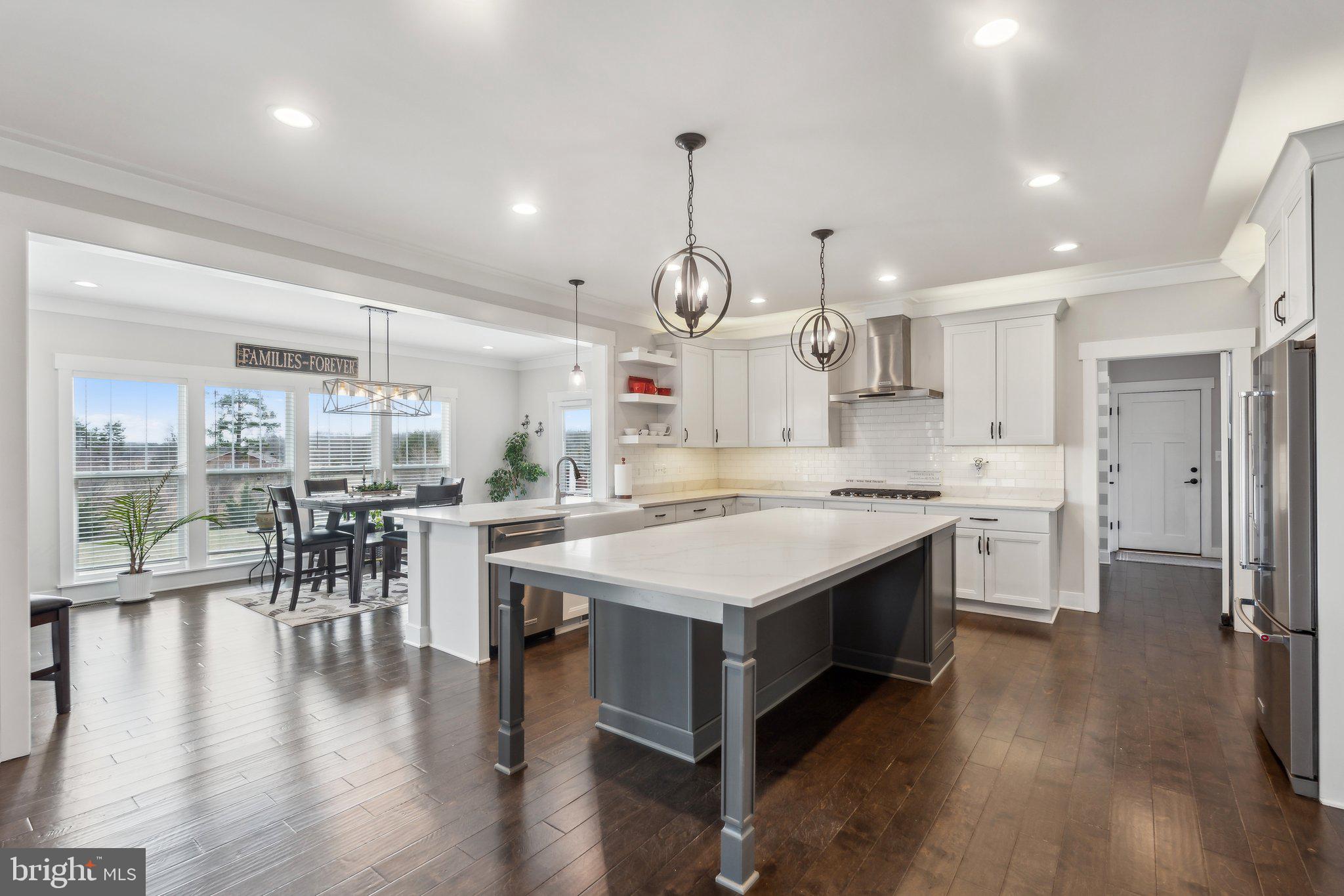 115 SADDLE RIDGE LANE