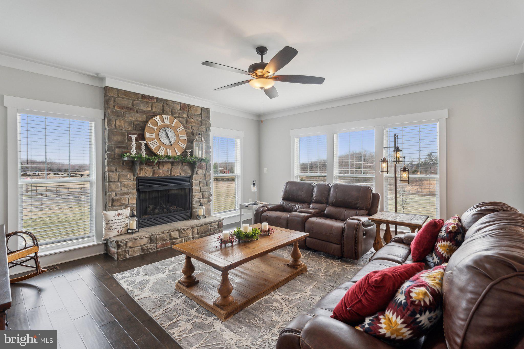 115 SADDLE RIDGE LANE