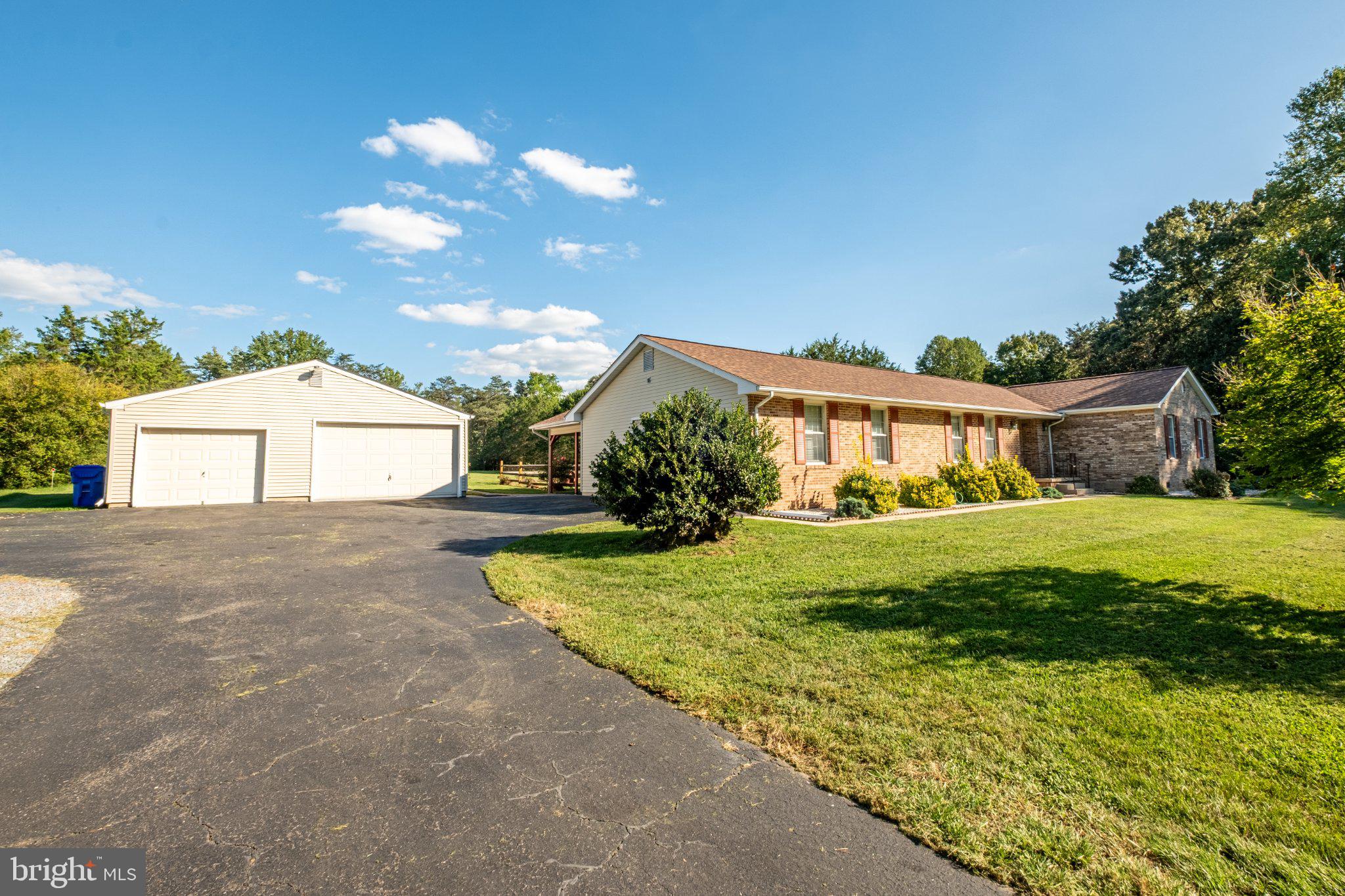 5498 HUCKLEBERRY DRIVE