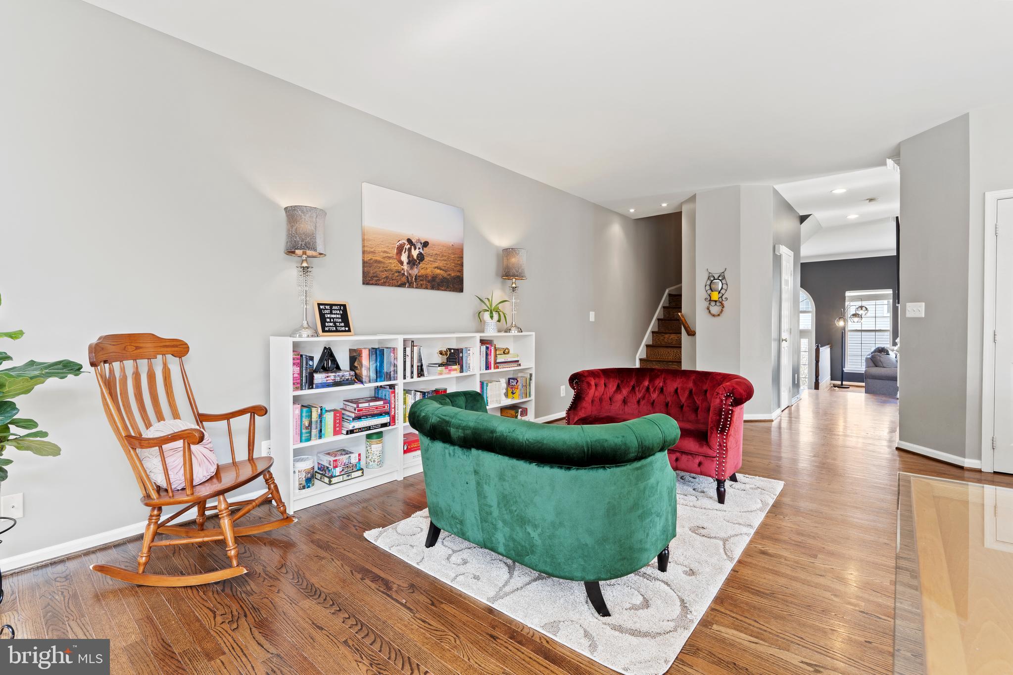 218 SPENCER TERRACE SE