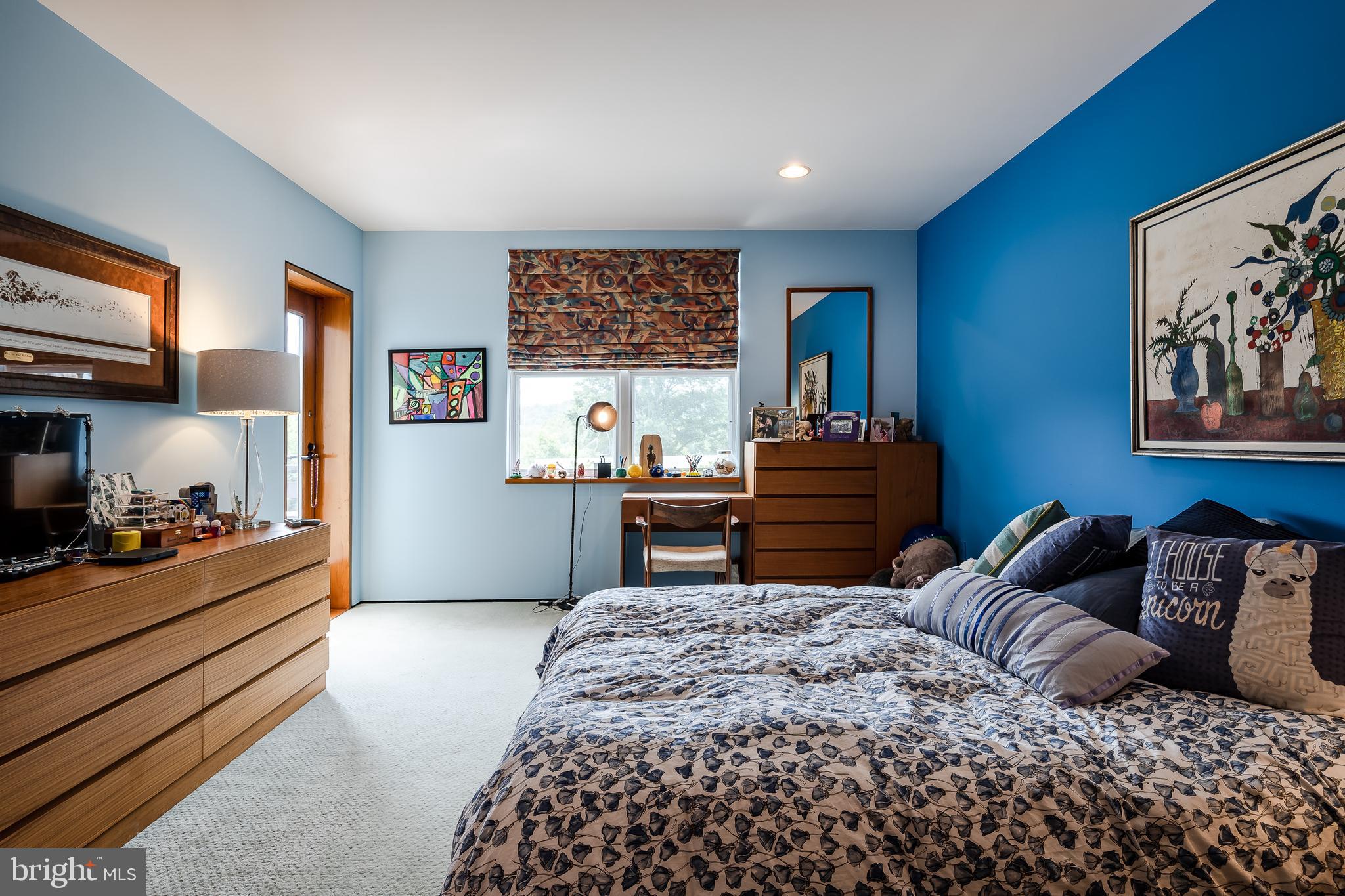 HUNTERS CHASE - Residential