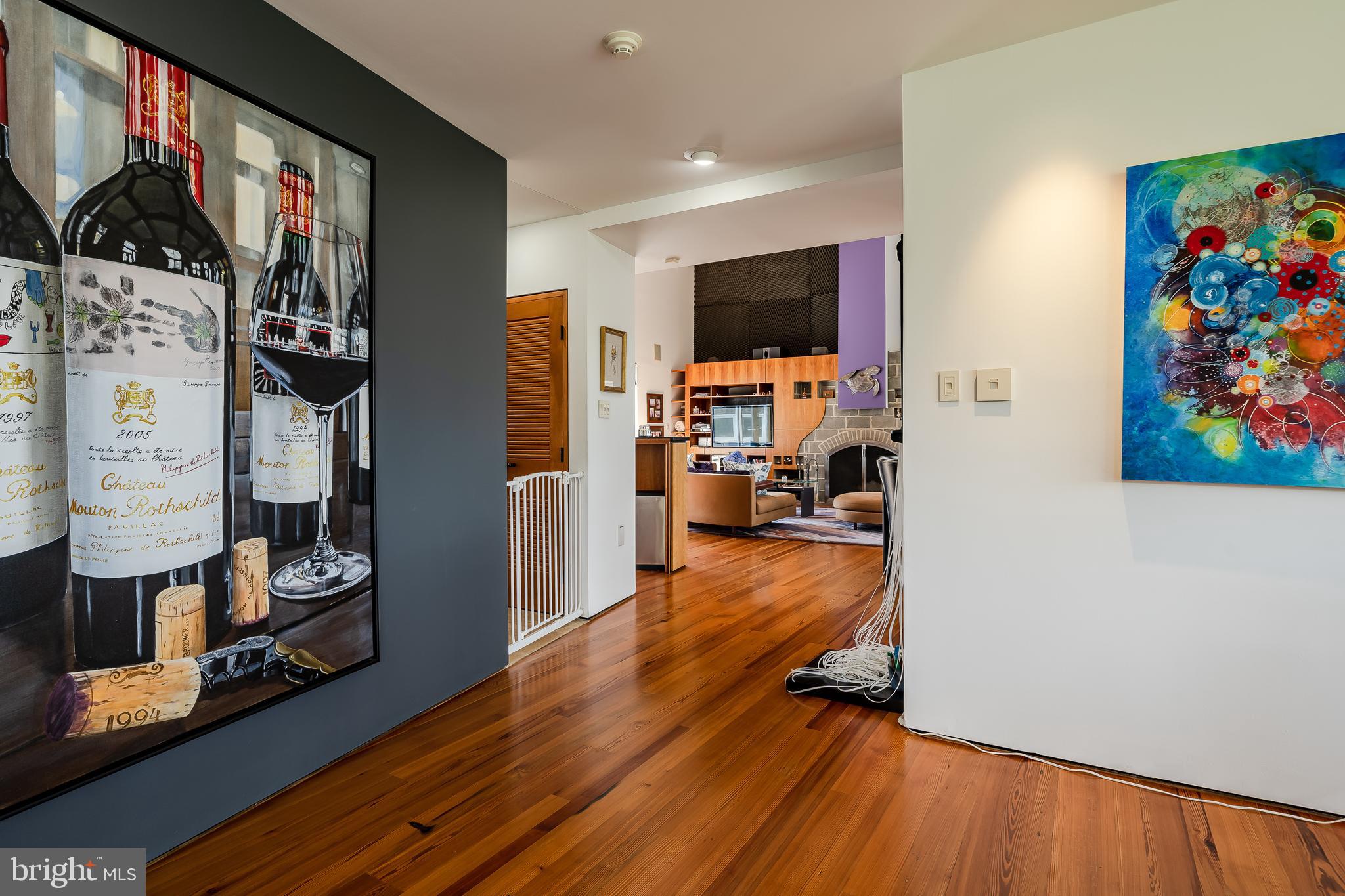 HUNTERS CHASE - Residential