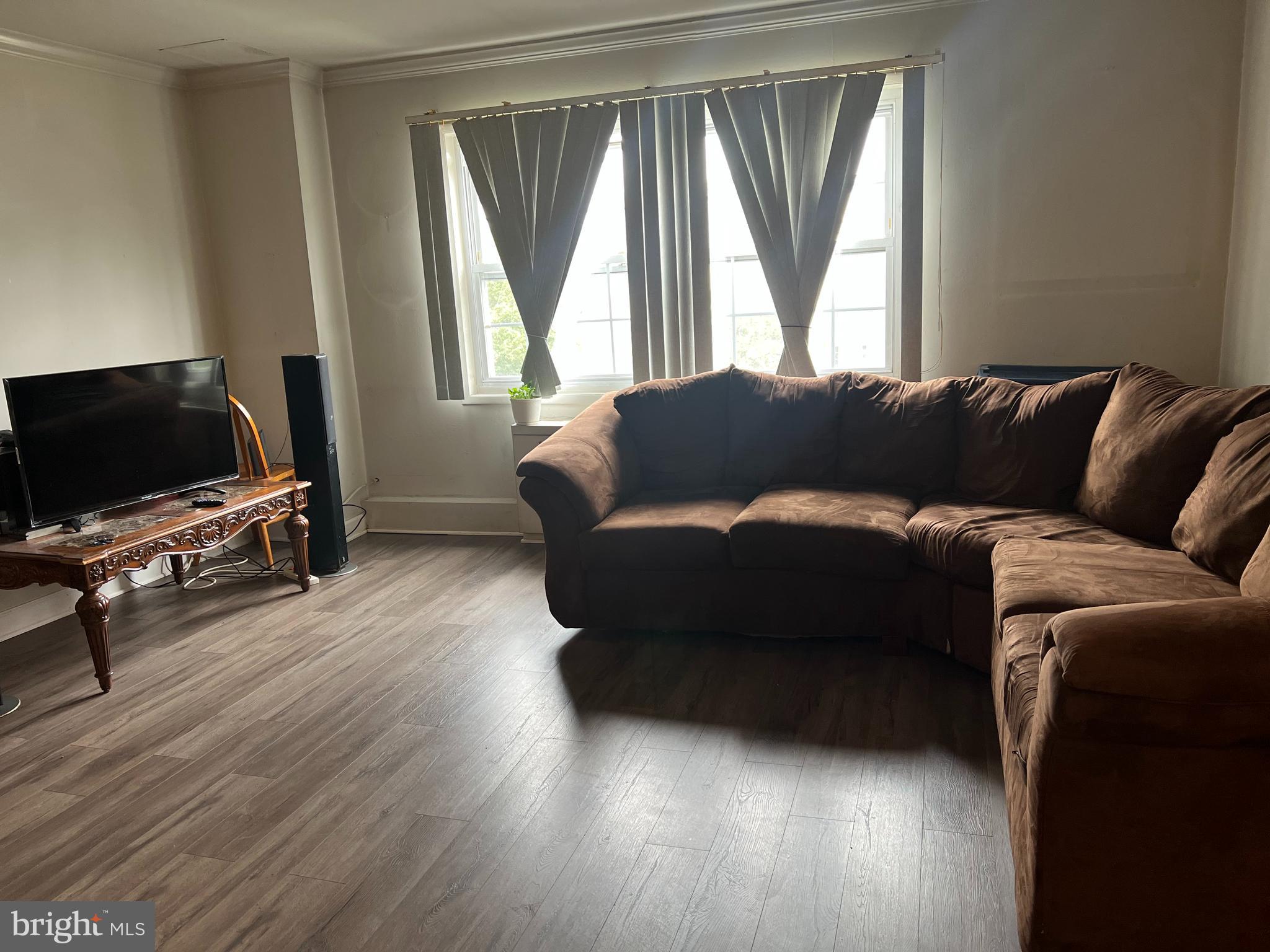 MONTPELIER VILLAGE - Residential