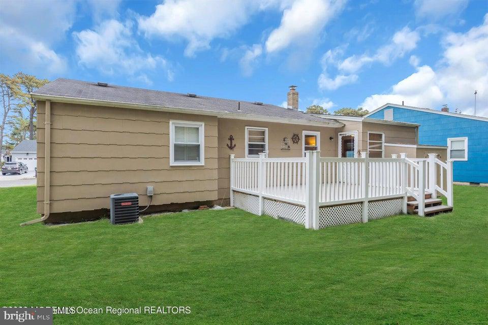 SILVER RIDGE PARK - SILVER RIDGE PARK WESTERLY - Residential