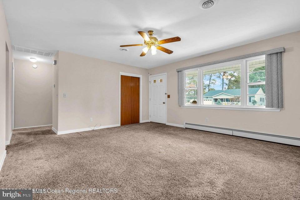 SILVER RIDGE PARK - SILVER RIDGE PARK WESTERLY - Residential