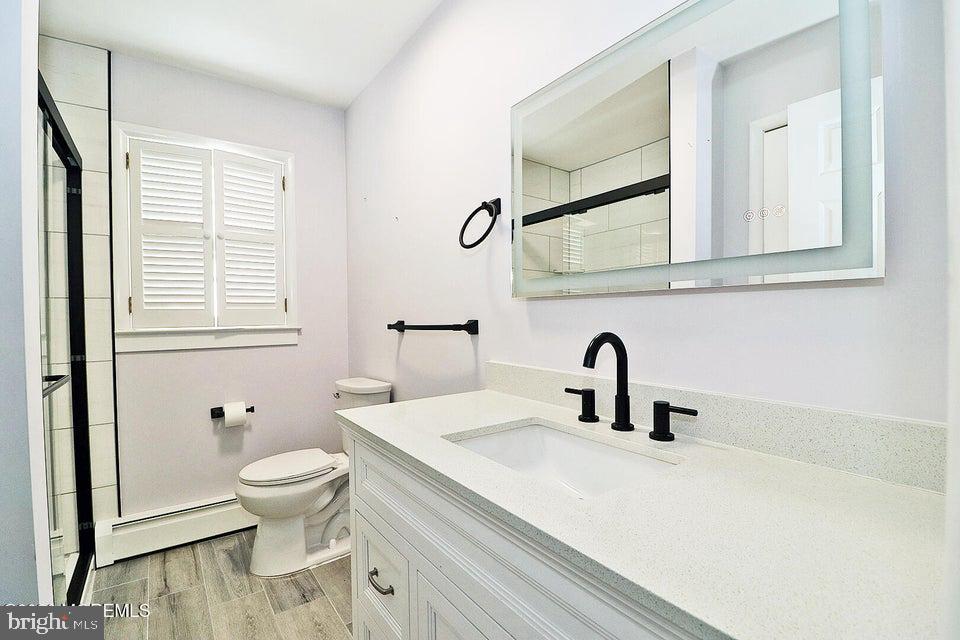 SILVER RIDGE PARK - SILVER RIDGE PARK WESTERLY - Residential