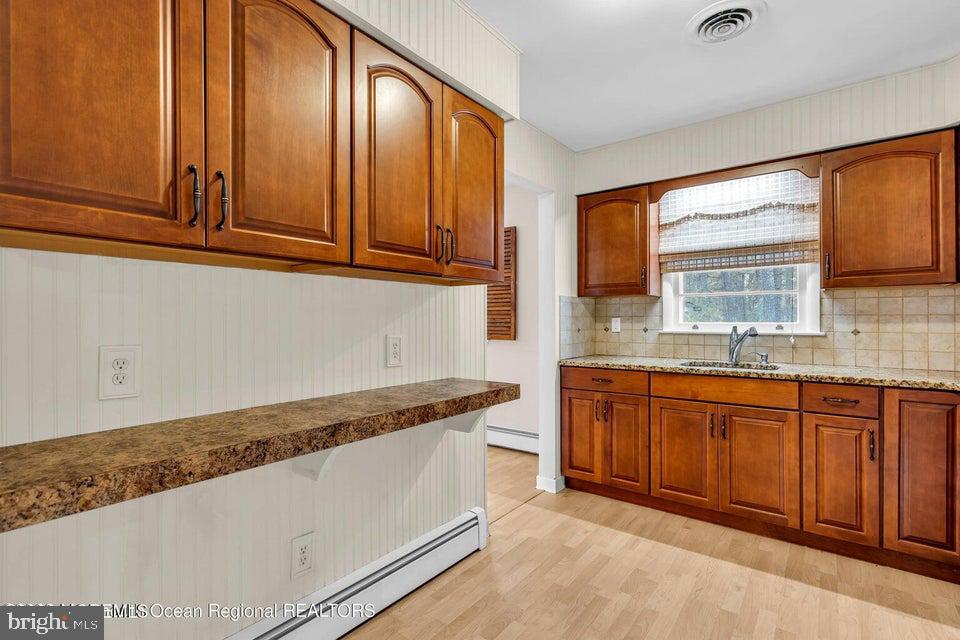 SILVER RIDGE PARK - SILVER RIDGE PARK WESTERLY - Residential