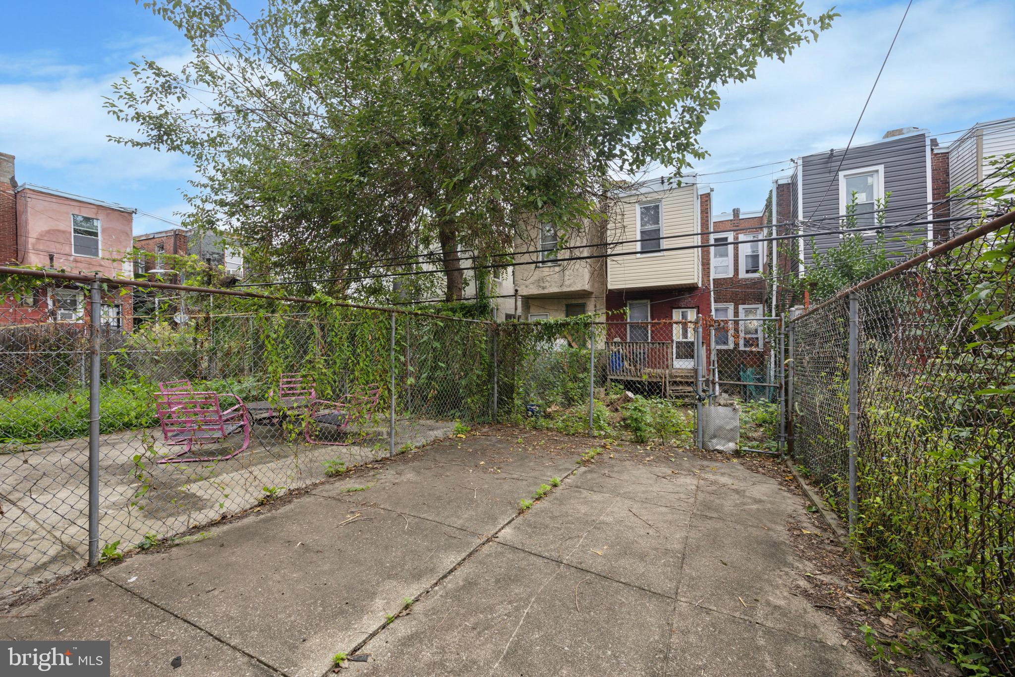 PHILADELPHIA - Residential