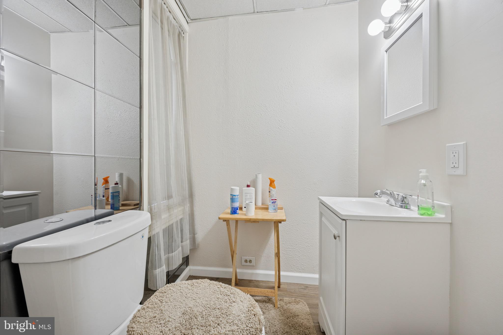 PHILADELPHIA - Residential