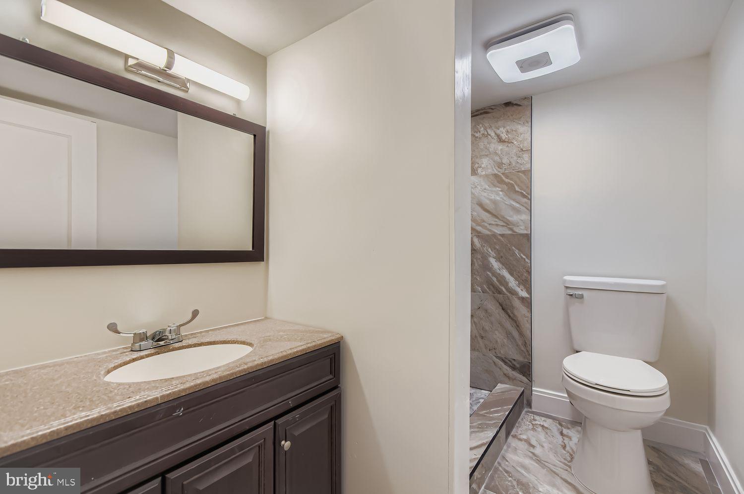 HAMILTON - Residential