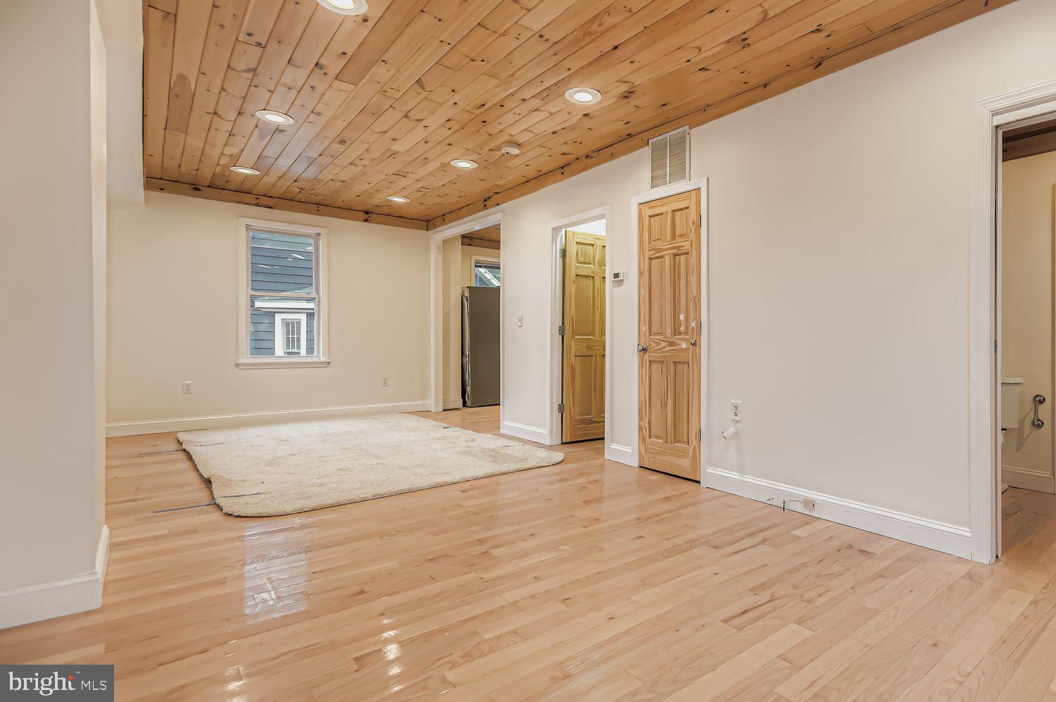 HAMILTON - Residential