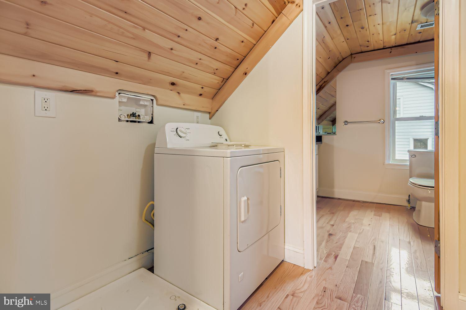 HAMILTON - Residential