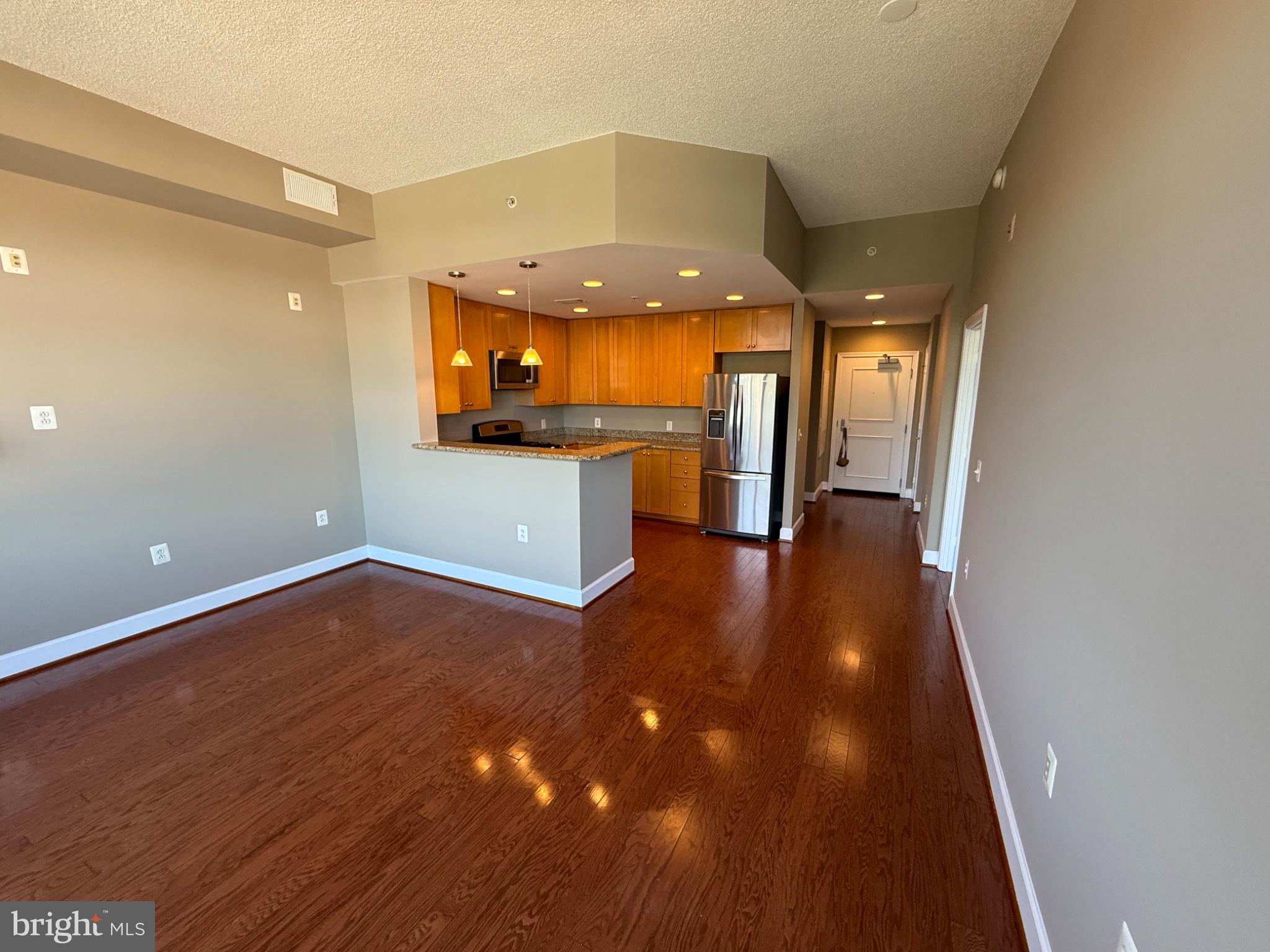 3600 S GLEBE ROAD 1013W