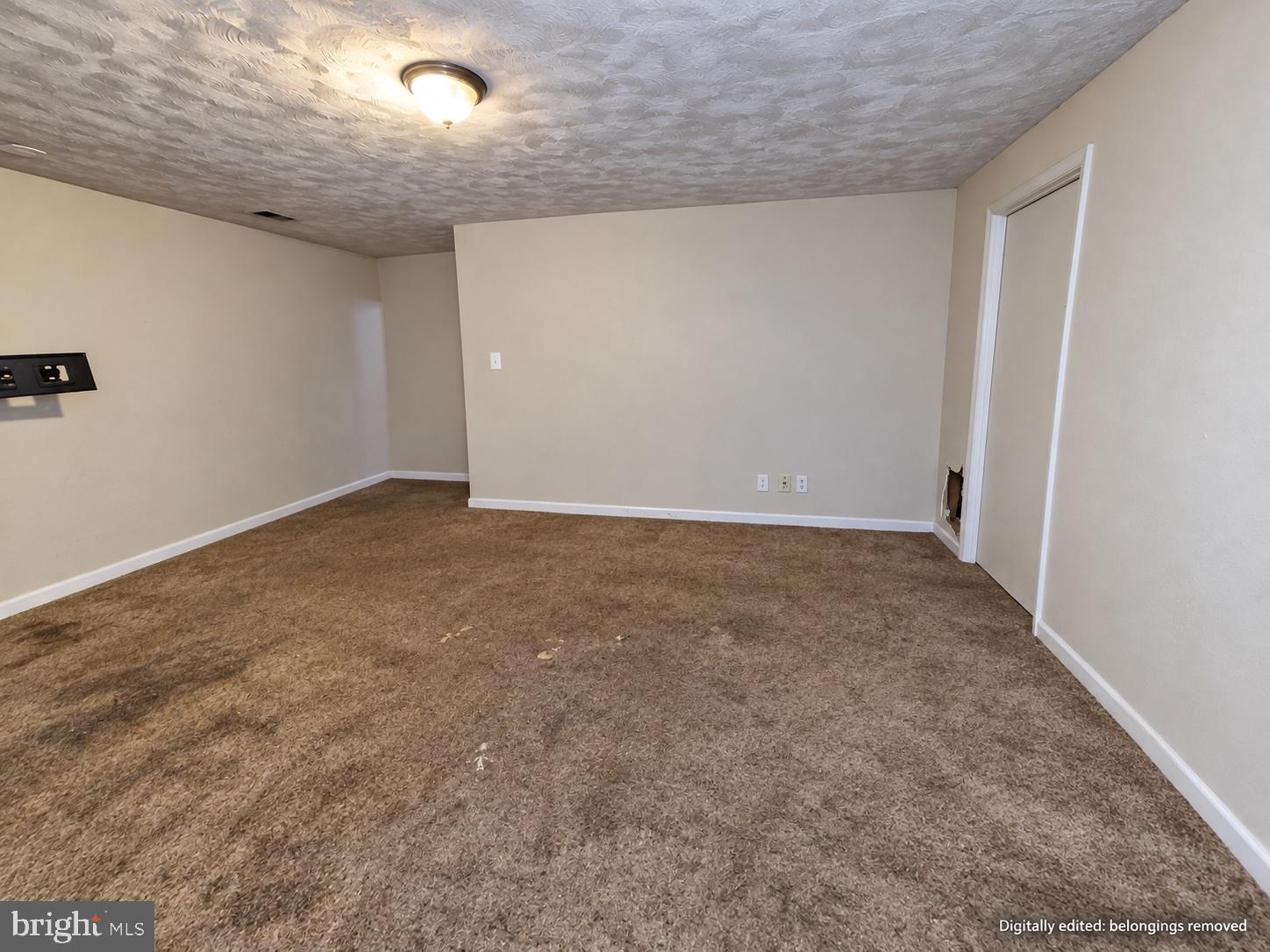 473 KENILWORTH COURT
