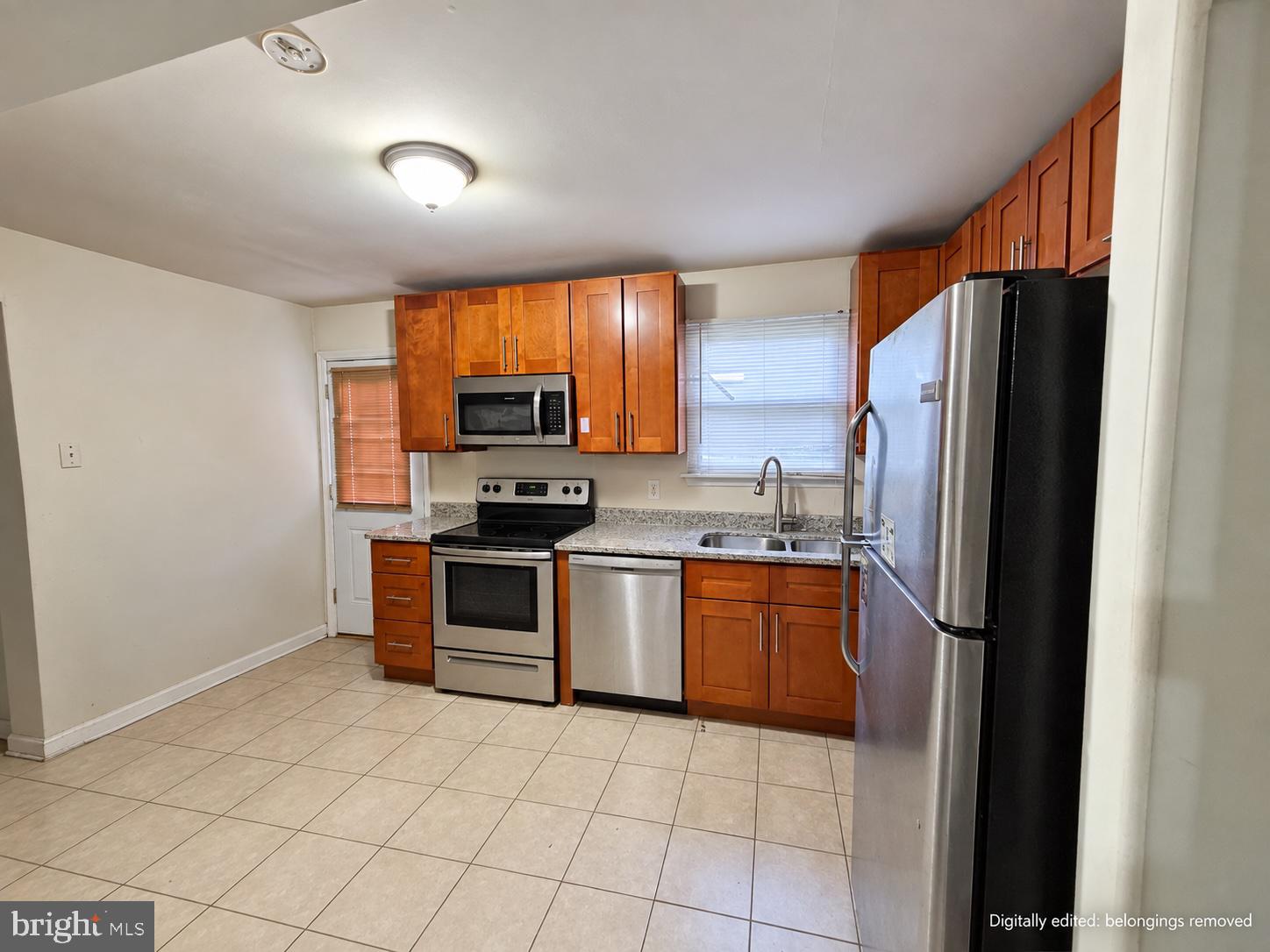 473 KENILWORTH COURT