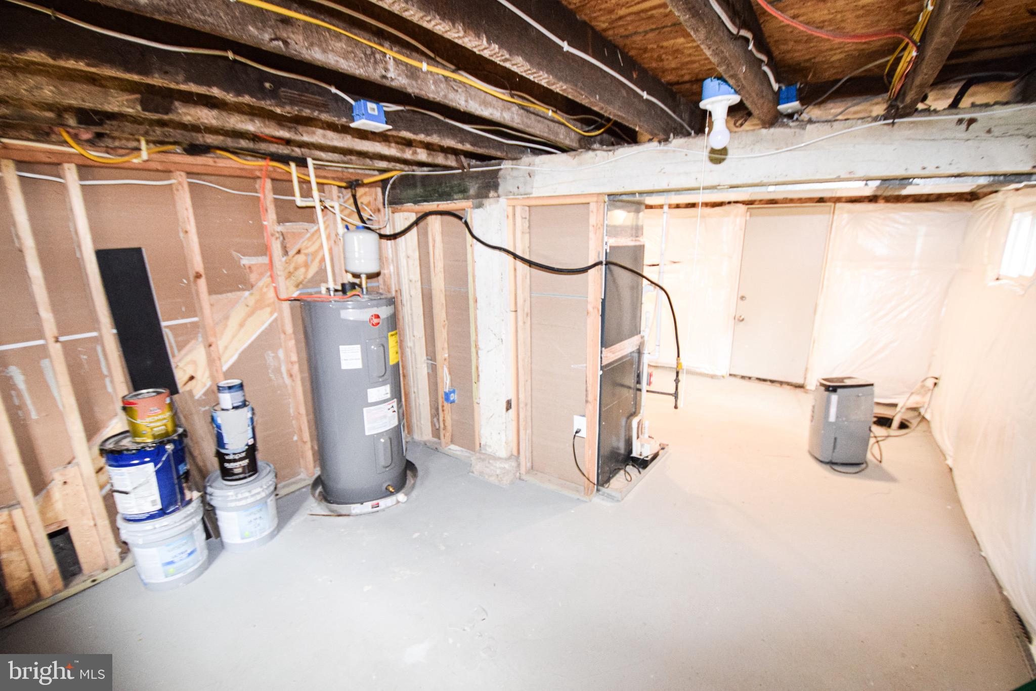 WINSTON GOVANS - Residential