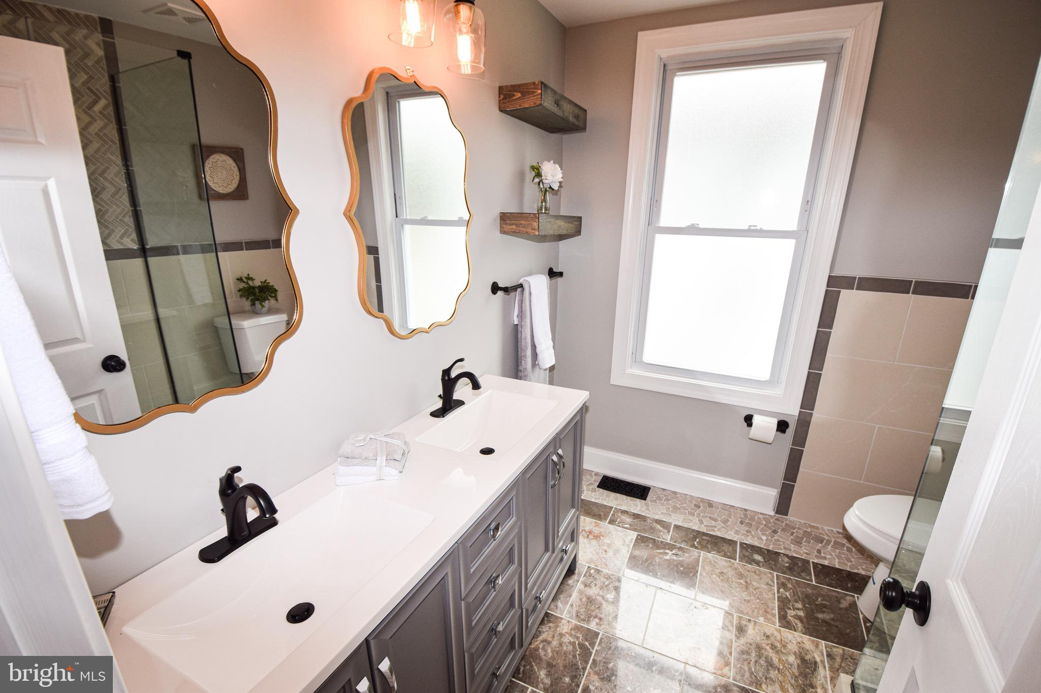 WINSTON GOVANS - Residential