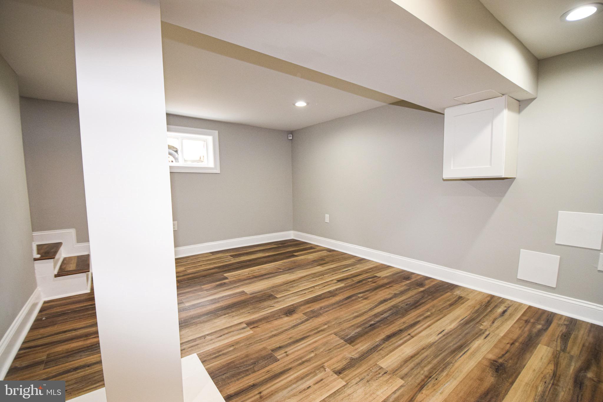 WINSTON GOVANS - Residential