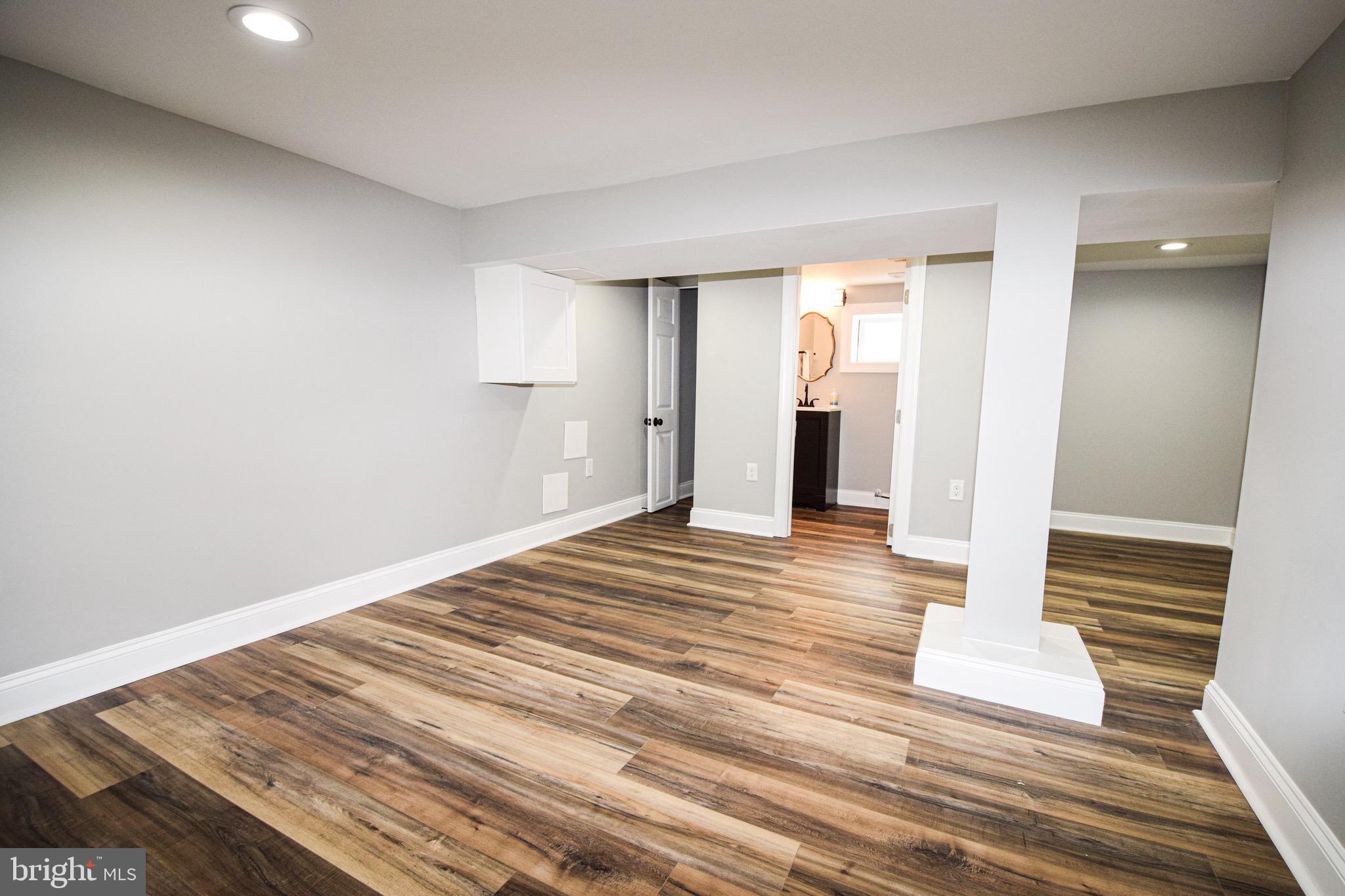 WINSTON GOVANS - Residential