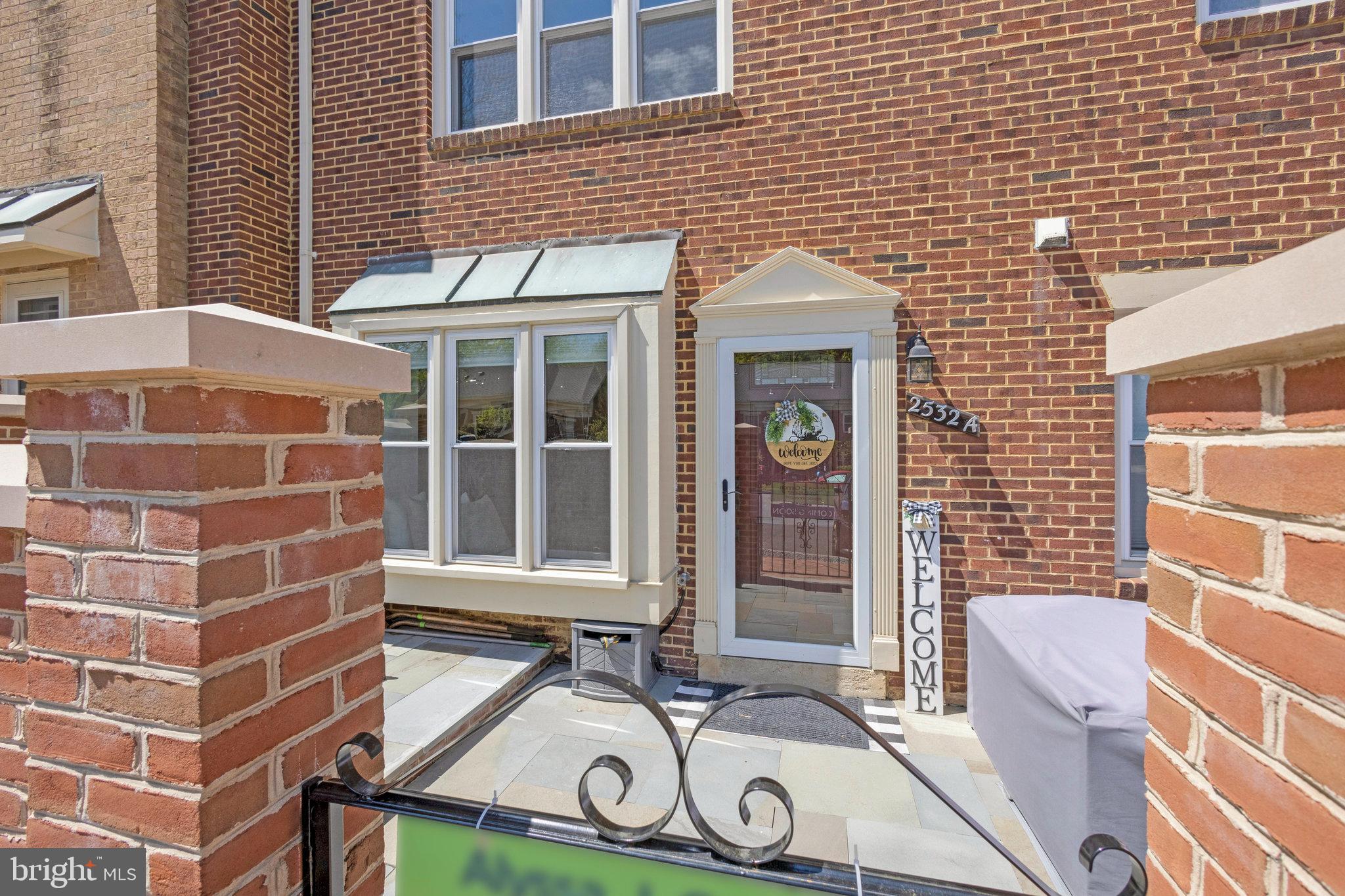 BARTON PLACE - Residential Lease