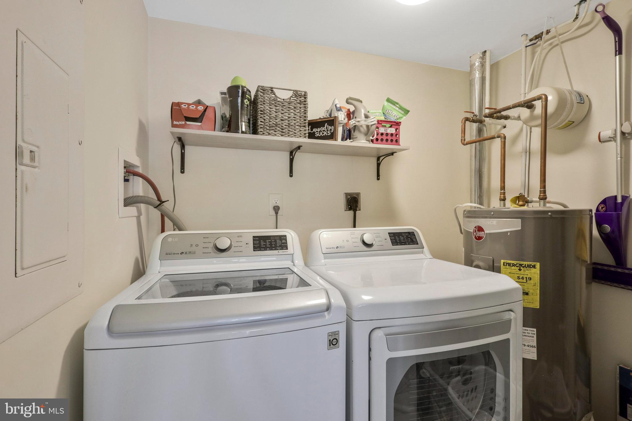 BARTON PLACE - Residential Lease