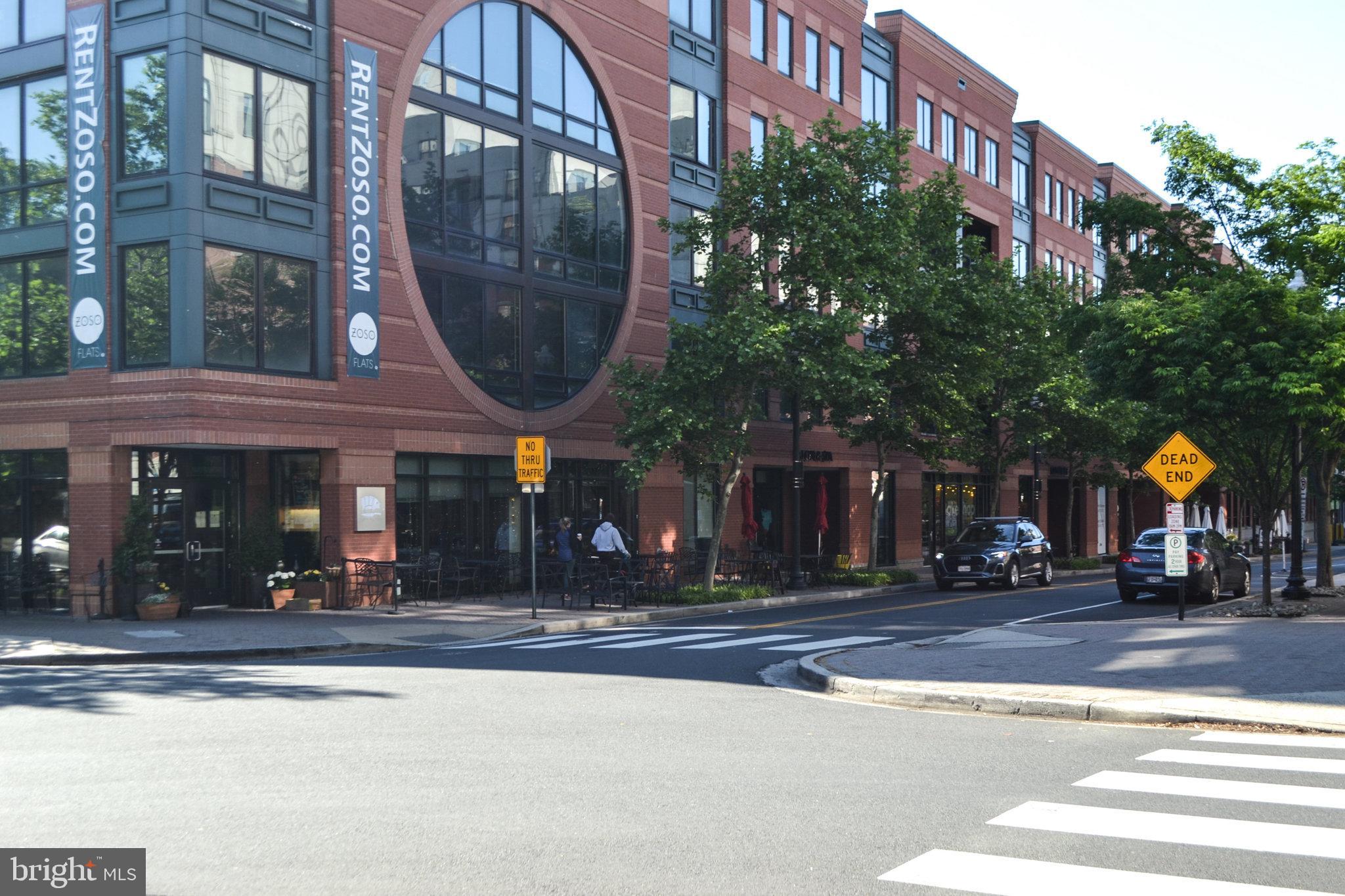 BARTON PLACE - Residential Lease