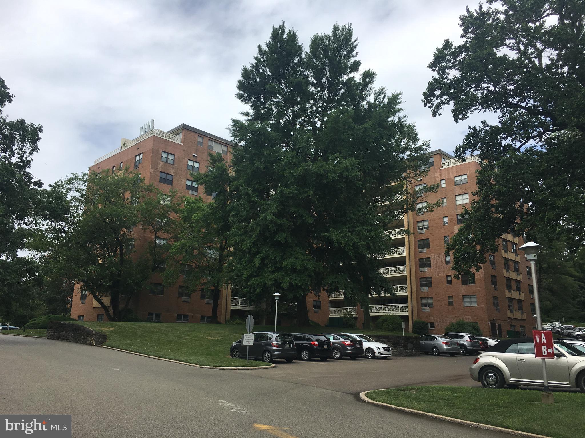 ELKINS PARK HOUSE - Residential