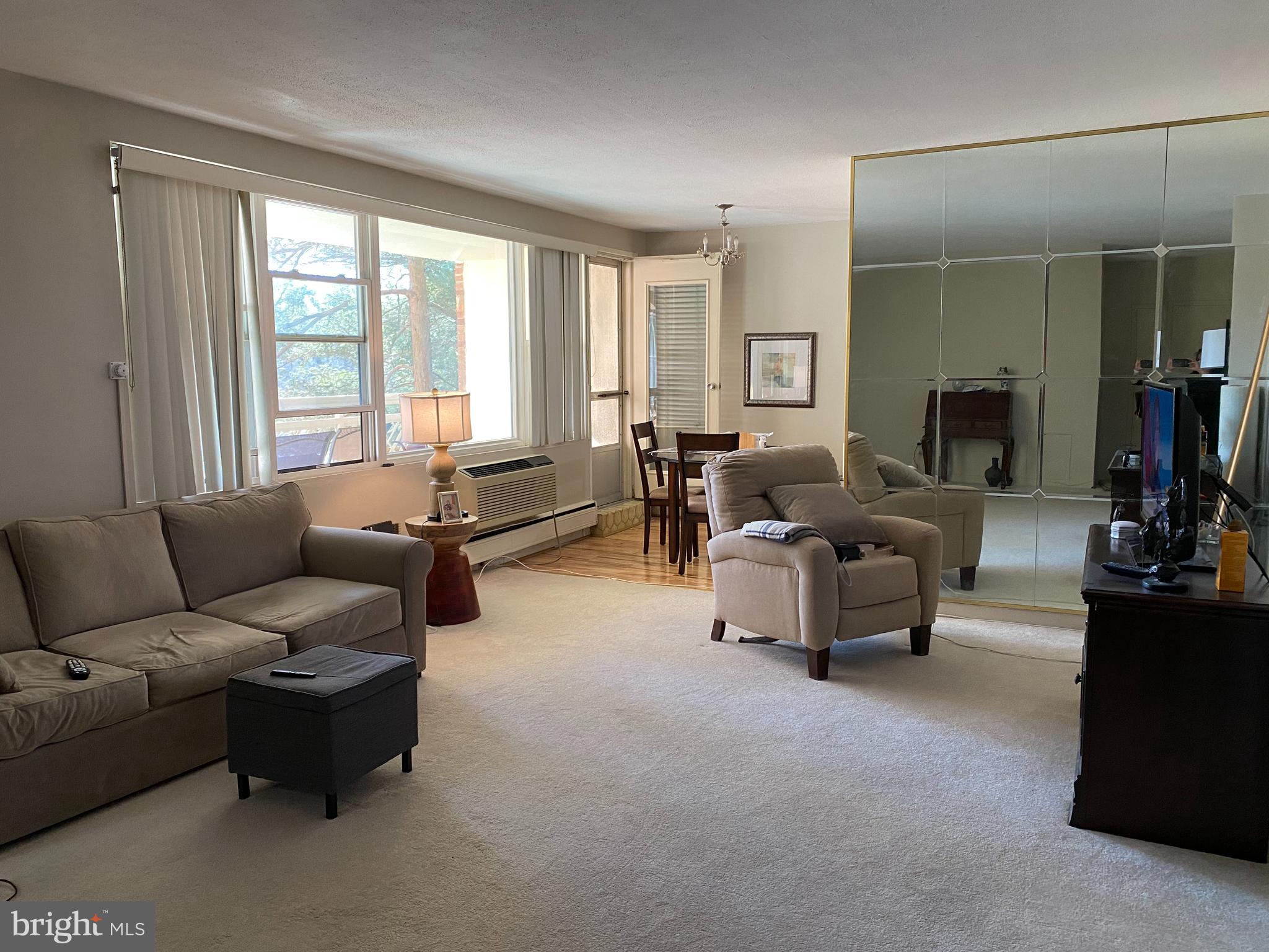 ELKINS PARK HOUSE - Residential