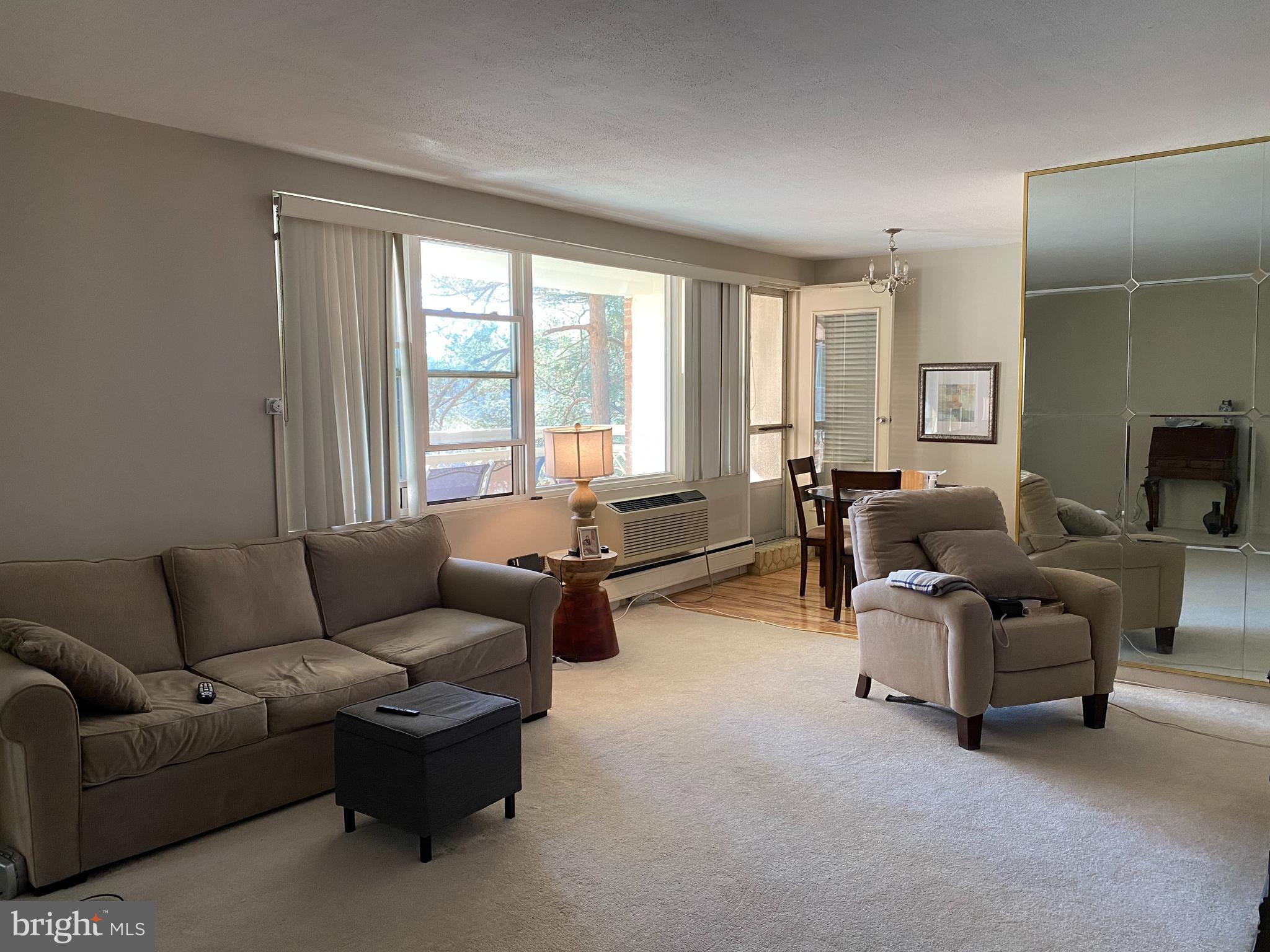 ELKINS PARK HOUSE - Residential